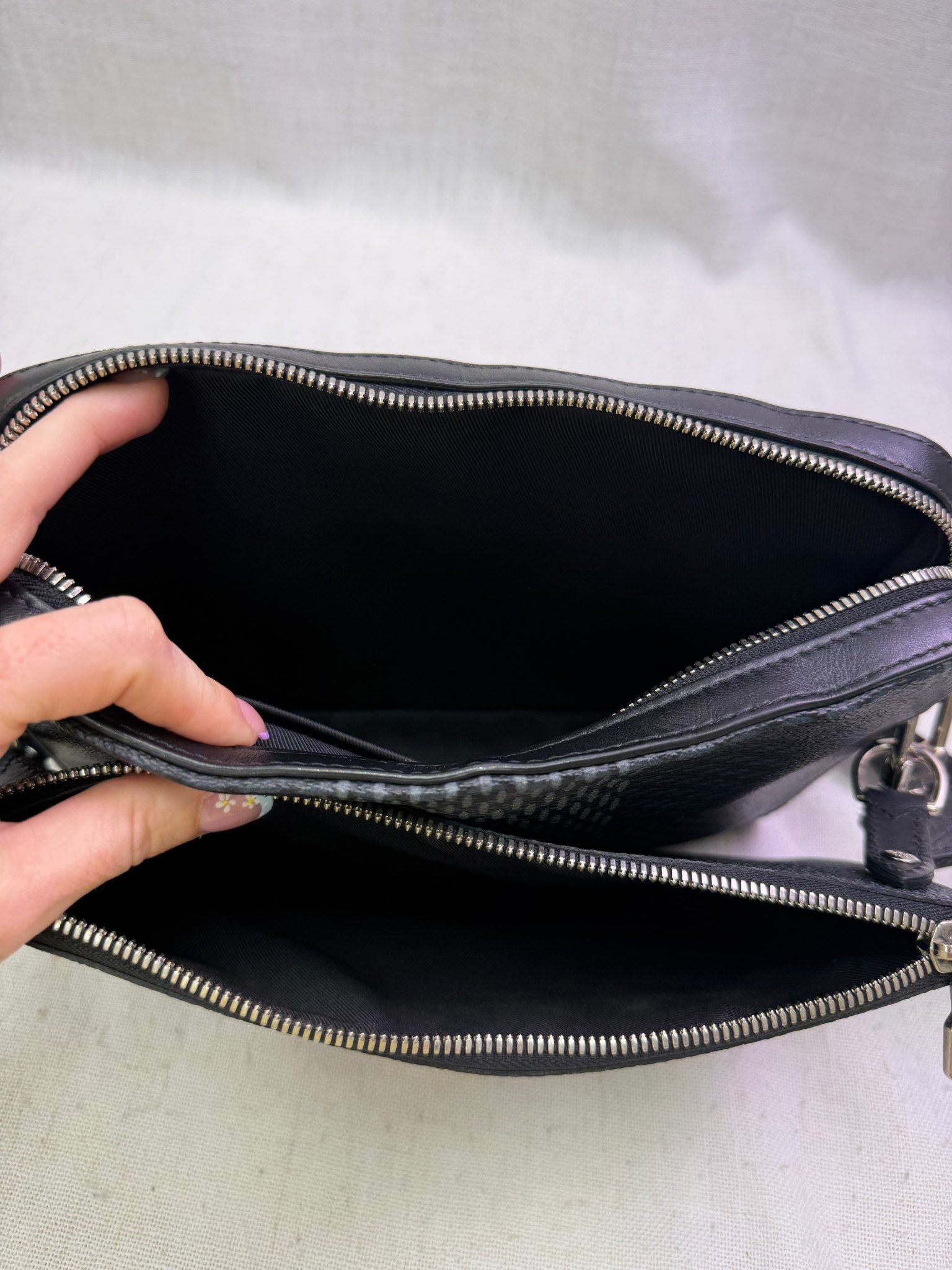 Louis Vuitton Damier Graphite Trio Messenger Bag