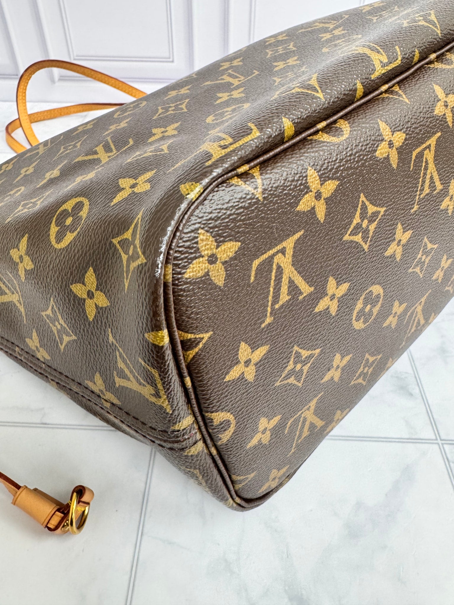 Louis Vuitton Monogram V Grenade Neverfull MM