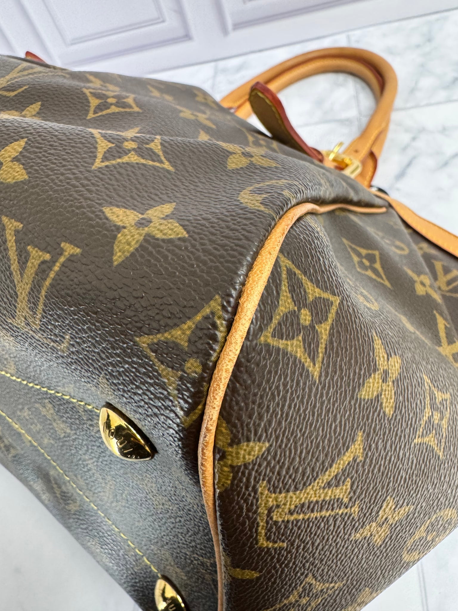 Louis Vuitton Monogram Tivoli Tote Bag GM