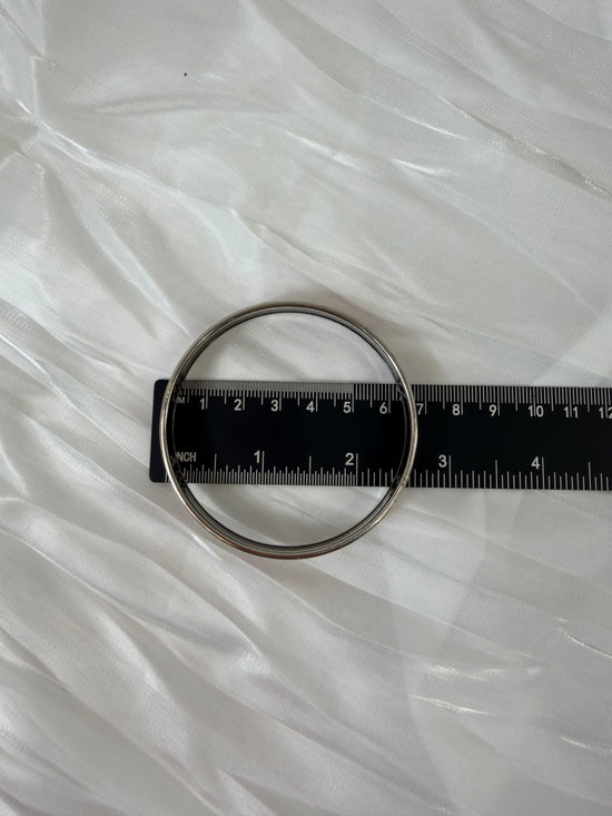 https://res.cloudinary.com/dyql5hig8/image/upload/v1759951450/t7aqvigu6riocrv2zqmd.jpg