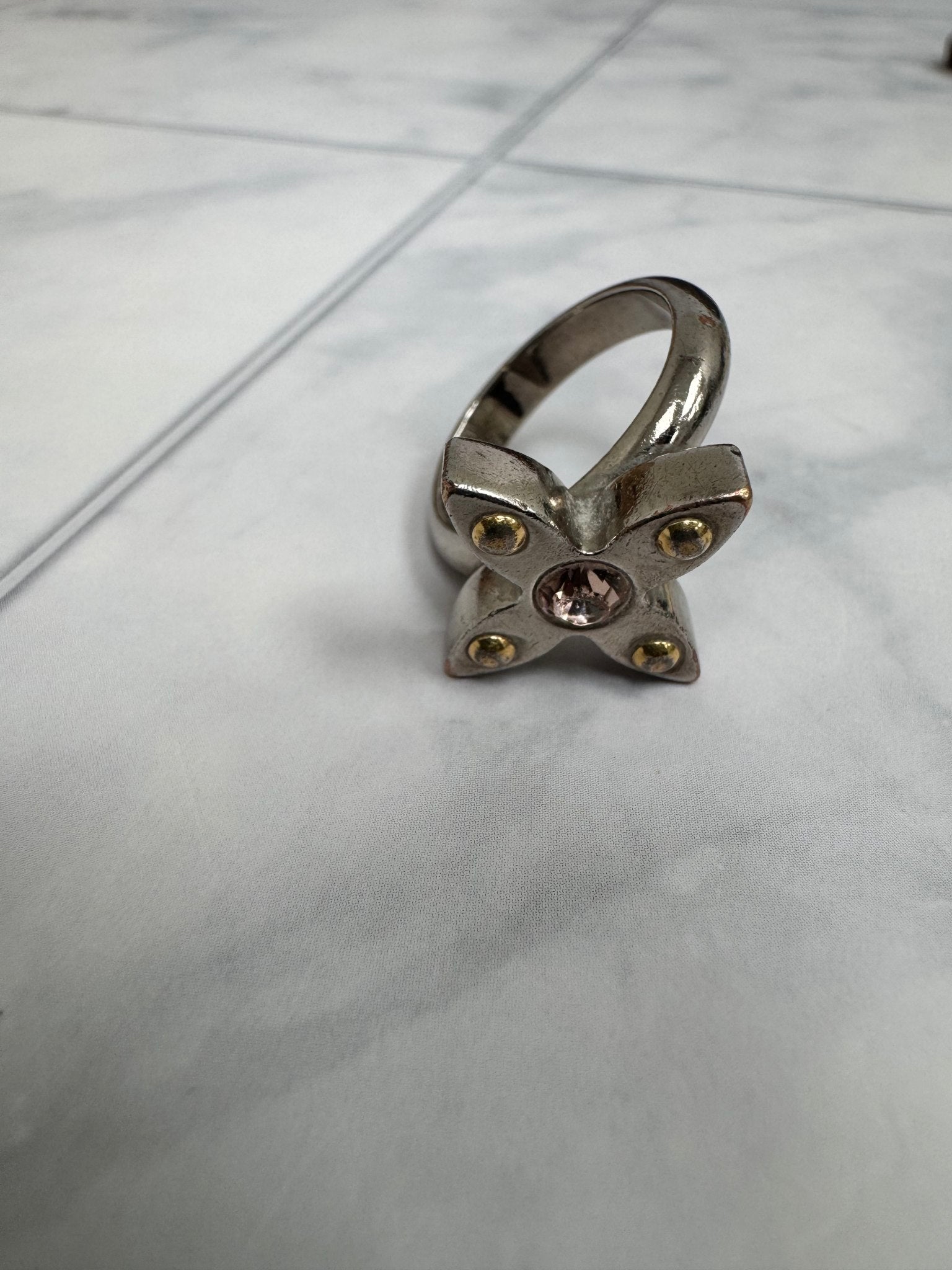 Louis Vuitton Silver Love Letters Timeless Ring