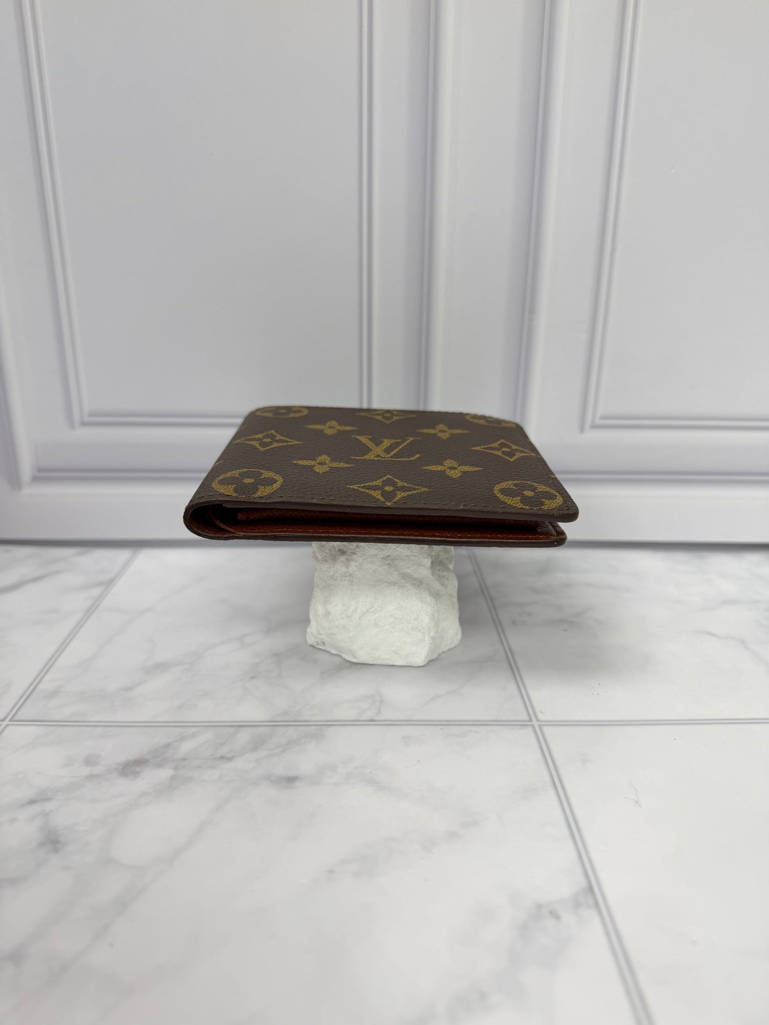 Louis Vuitton Monogram Bifold Wallet