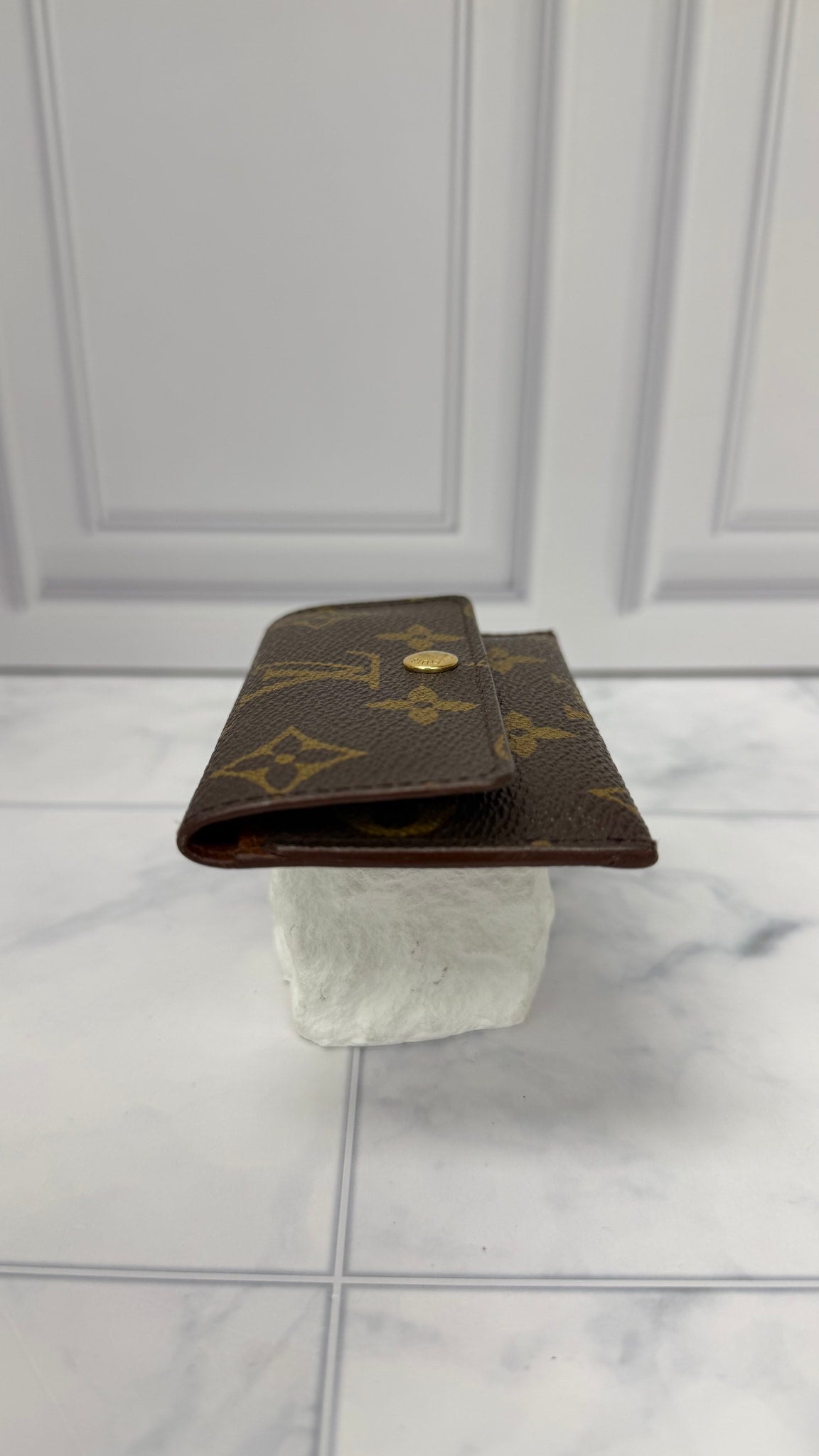 Louis Vuitton Monogram  Card Holder 