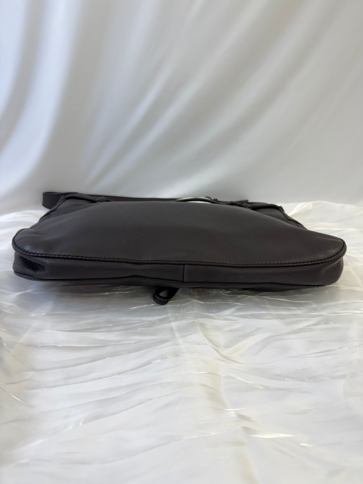 Gucci Black Leather Horsebit Shoulder Bag