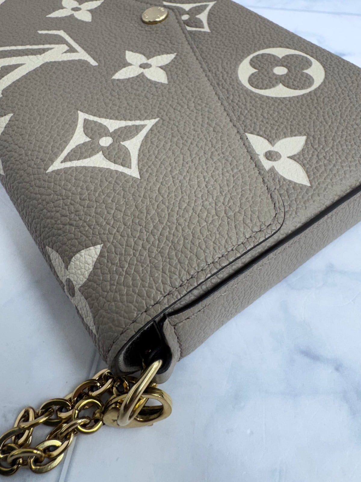 LIKE NEW - Louis Vuitton Taupe Empreinte Monogram Pochette Felicie