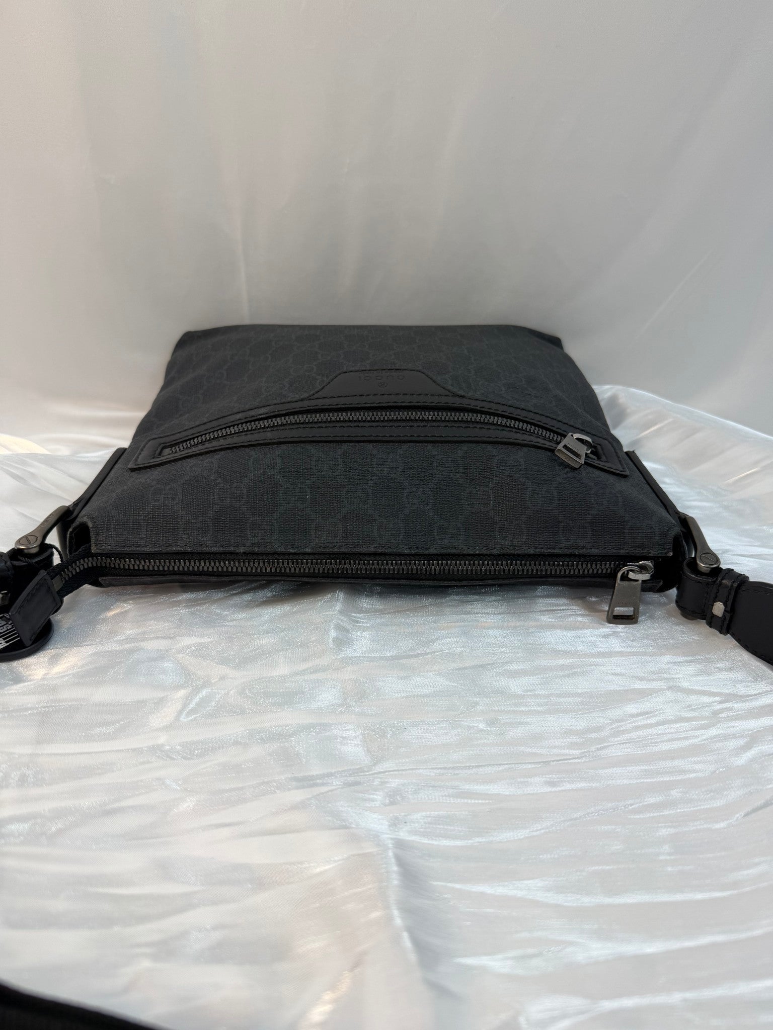 Gucci Black GG Coated Canvas Messenger Bag