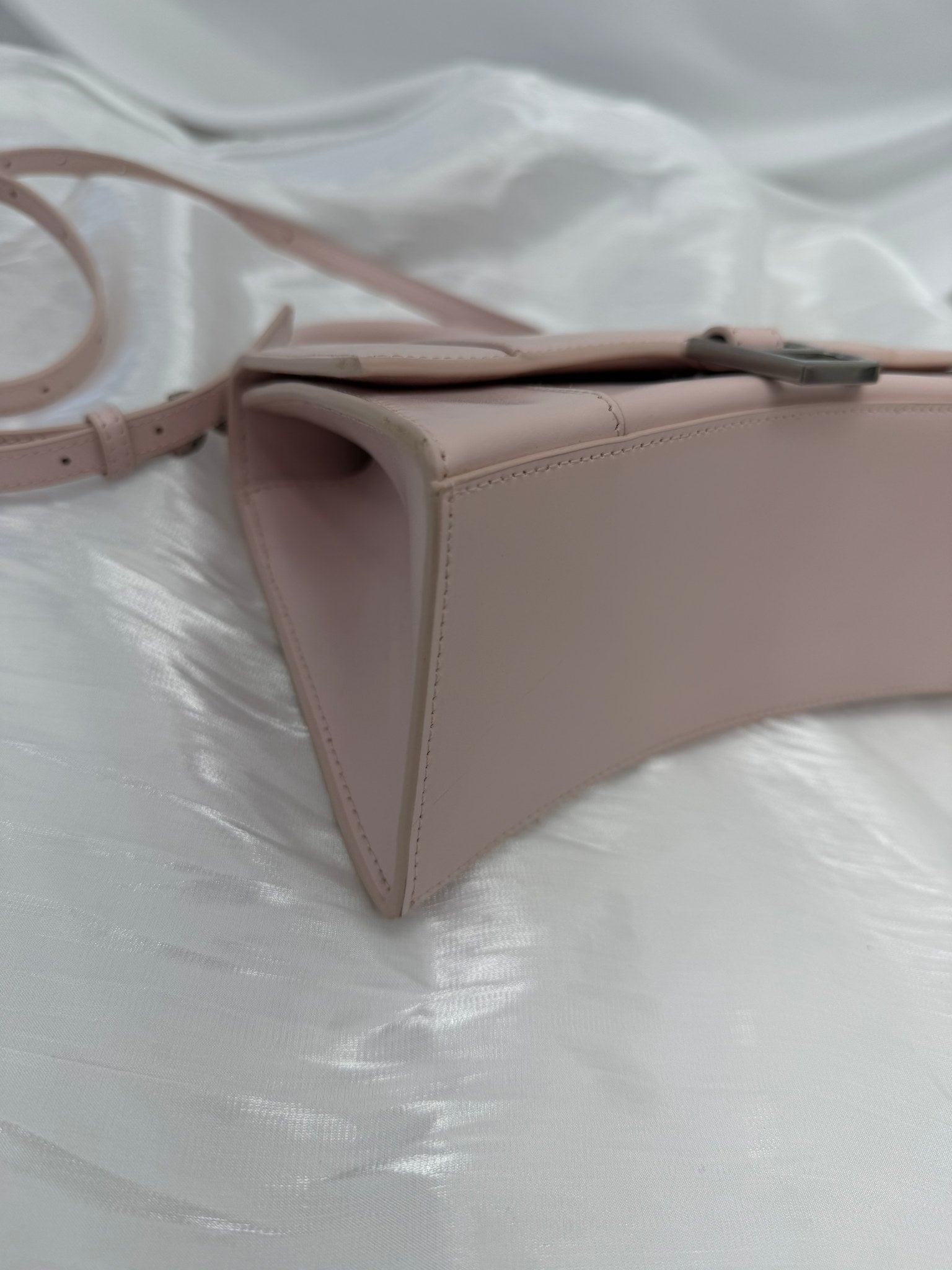  Balenciaga Light Pink Leather Small Hourglass Top Handle Bag 