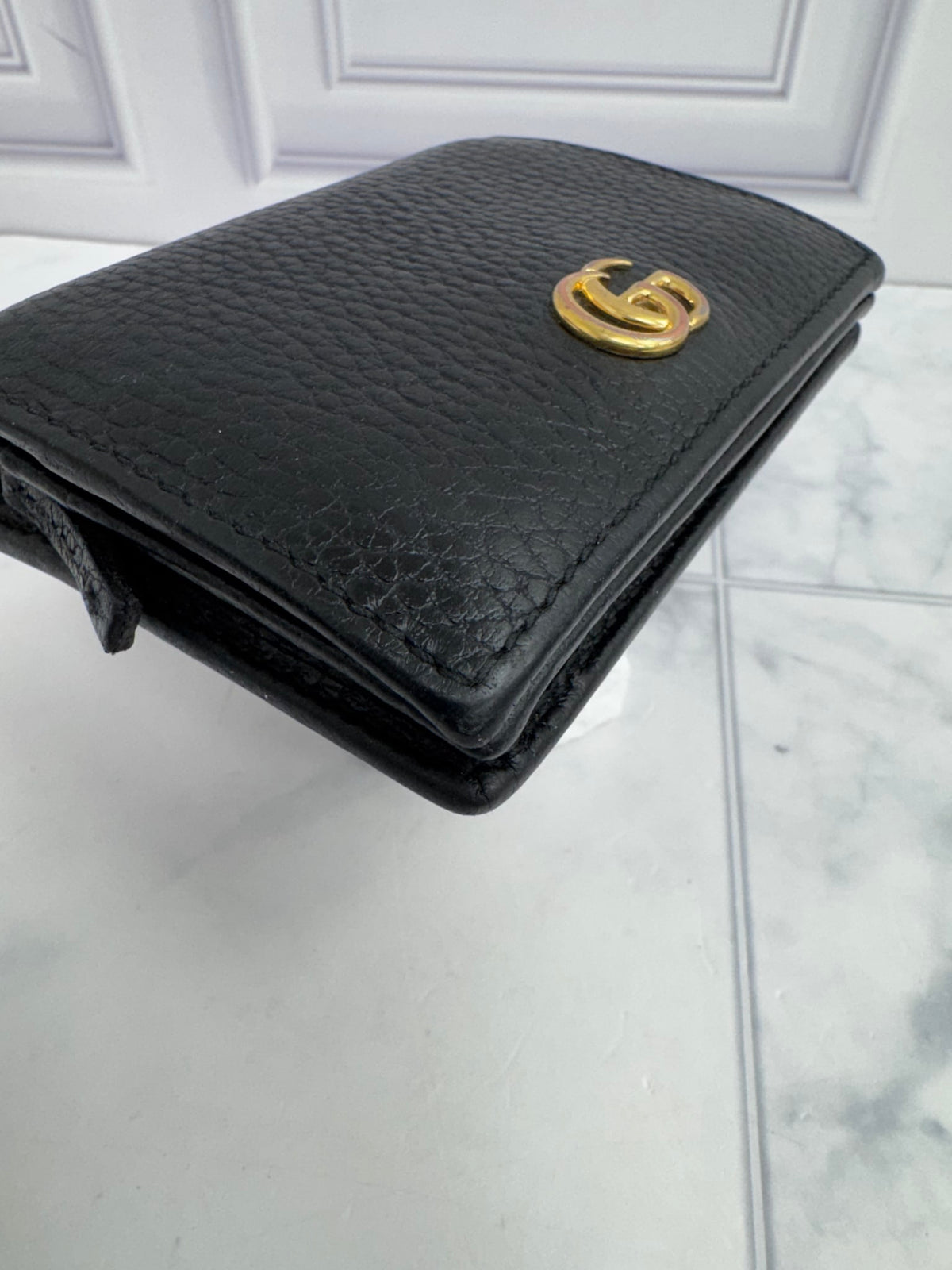 Gucci Black Grained Leather GG Marmont Compact Wallet