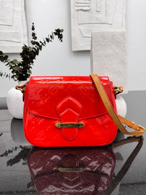 Louis Vuitton Red Vernis Monogram Bellflower Crossbody Bag GM