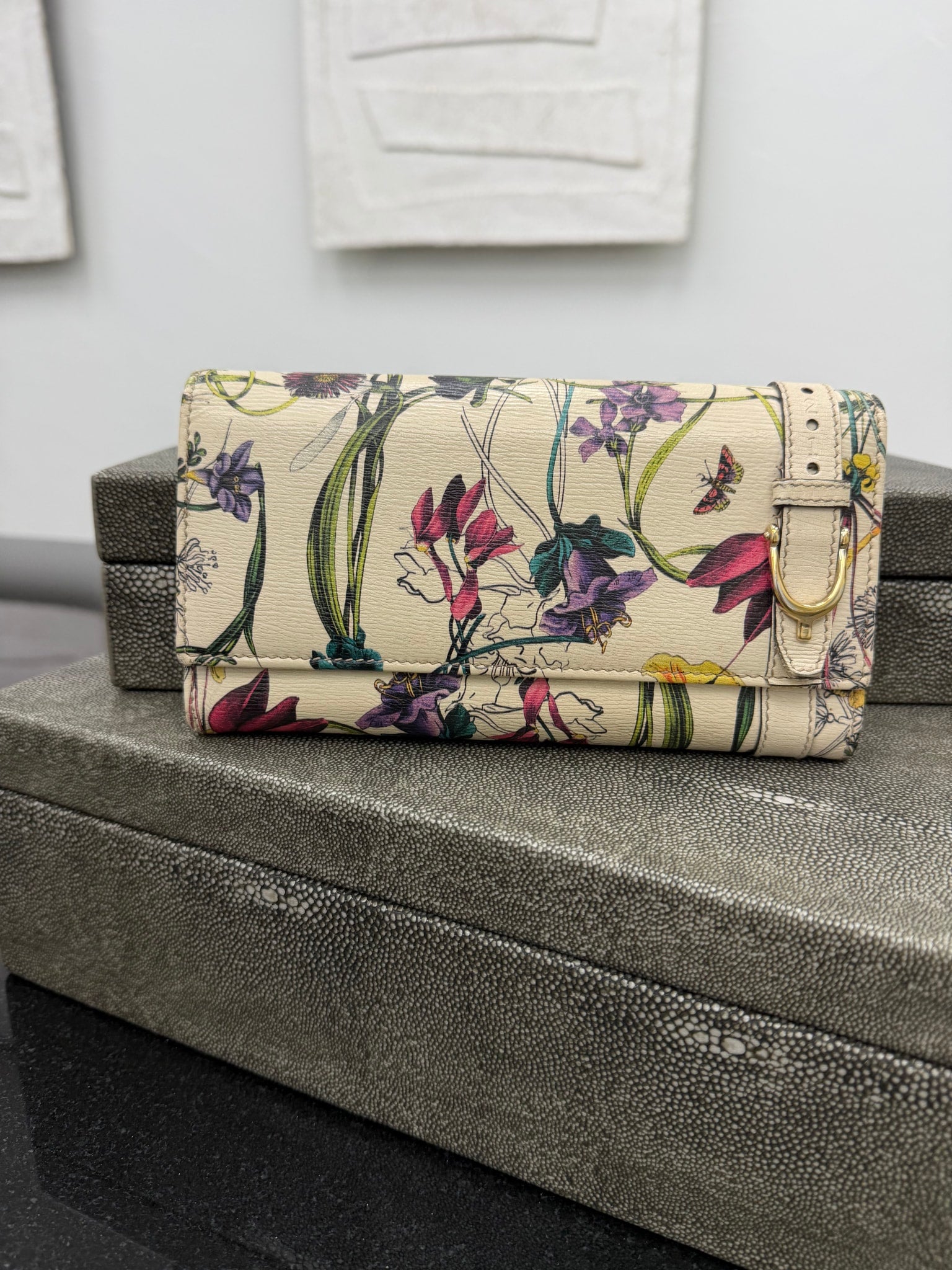 Gucci Ivory Floral Leather Dome 2Way Bag & Wallet