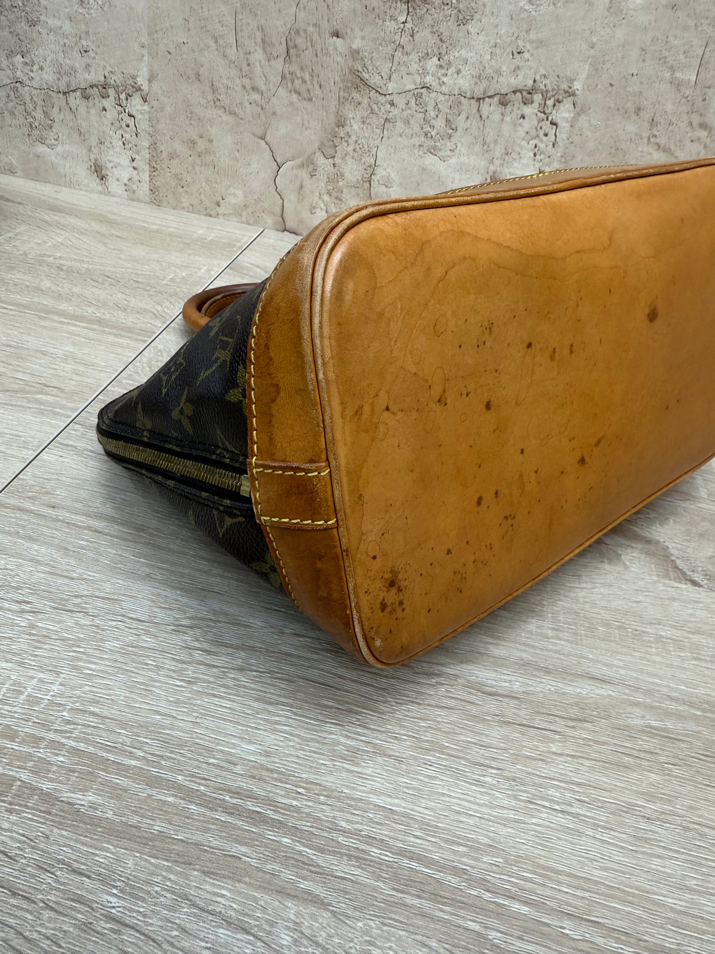 Louis Vuitton Monogram Alma PM