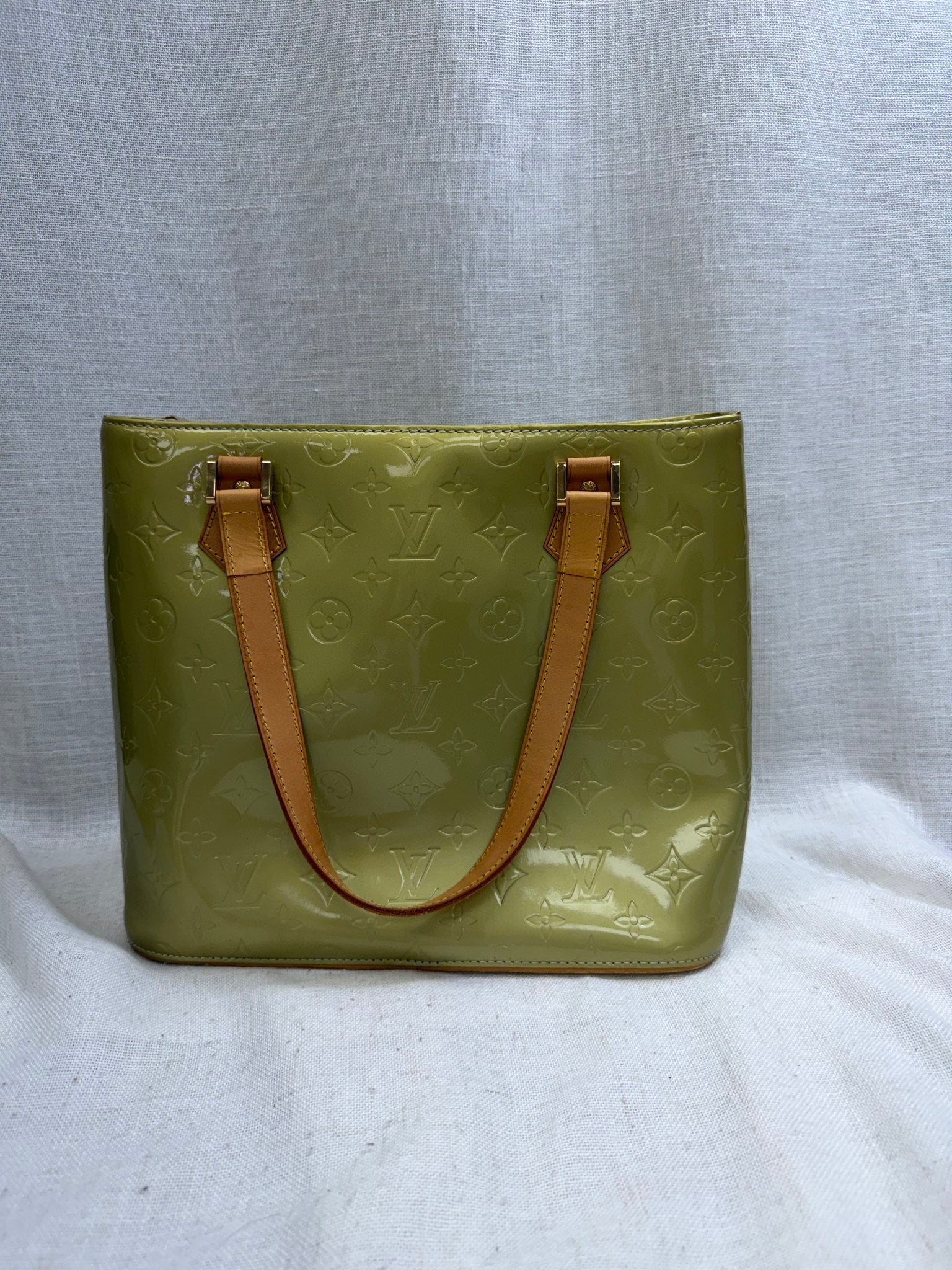Louis Vuitton Green Monogram Vernis Leather Houston Handbag 