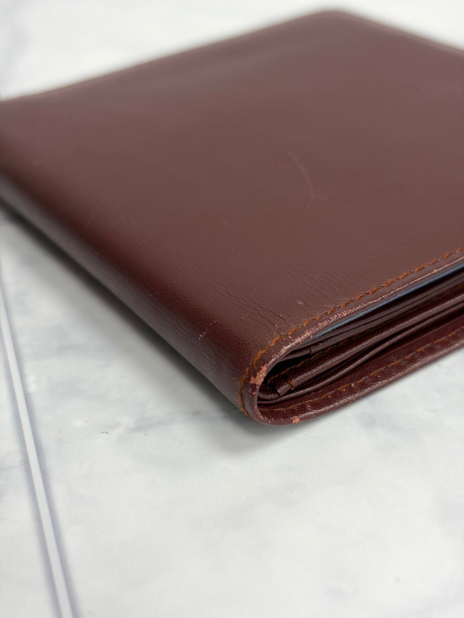 Cartier Must De Cartier Leather Bi Fold Wallet