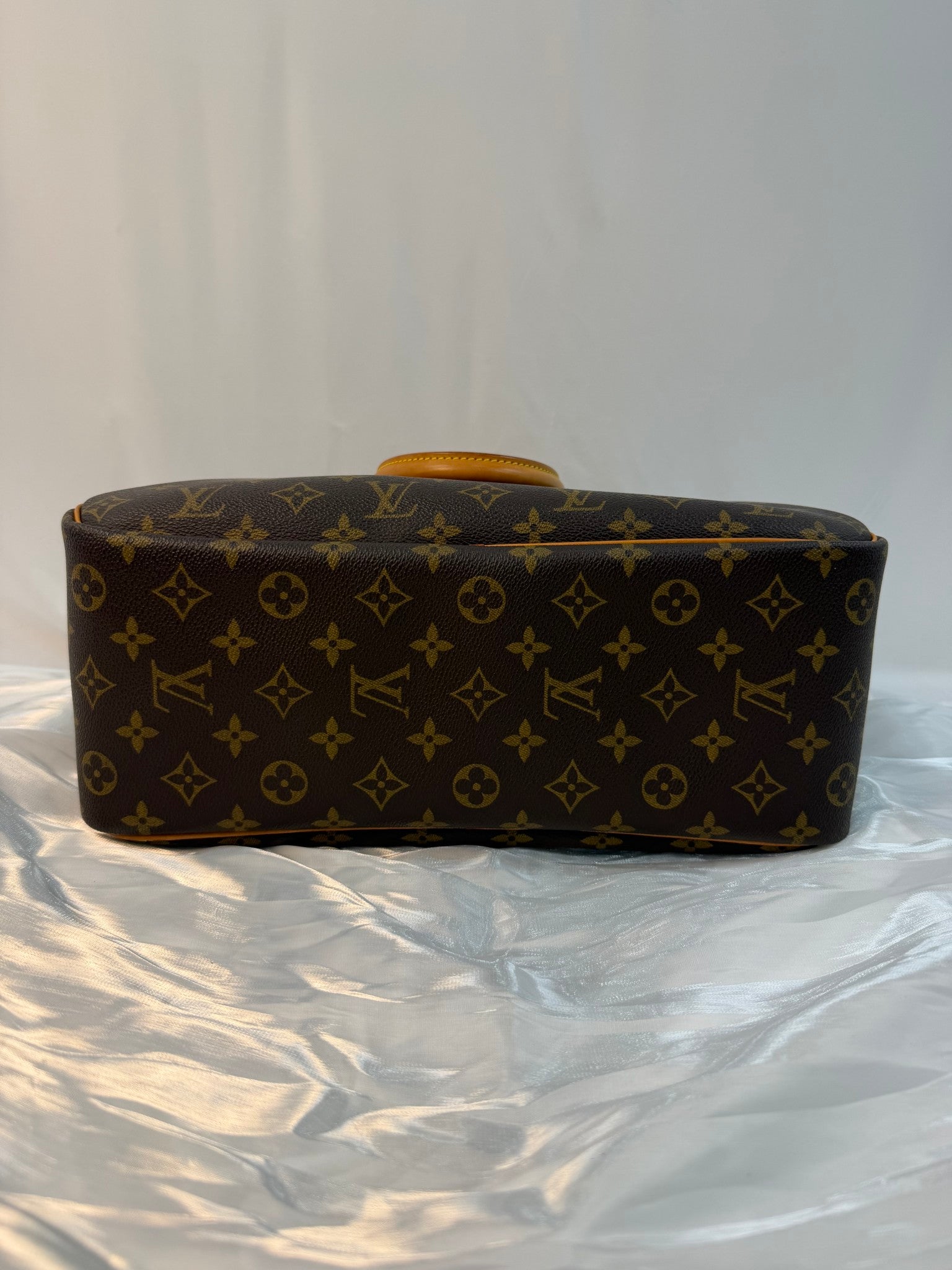 Louis Vuitton Monogram Deauville Handbag