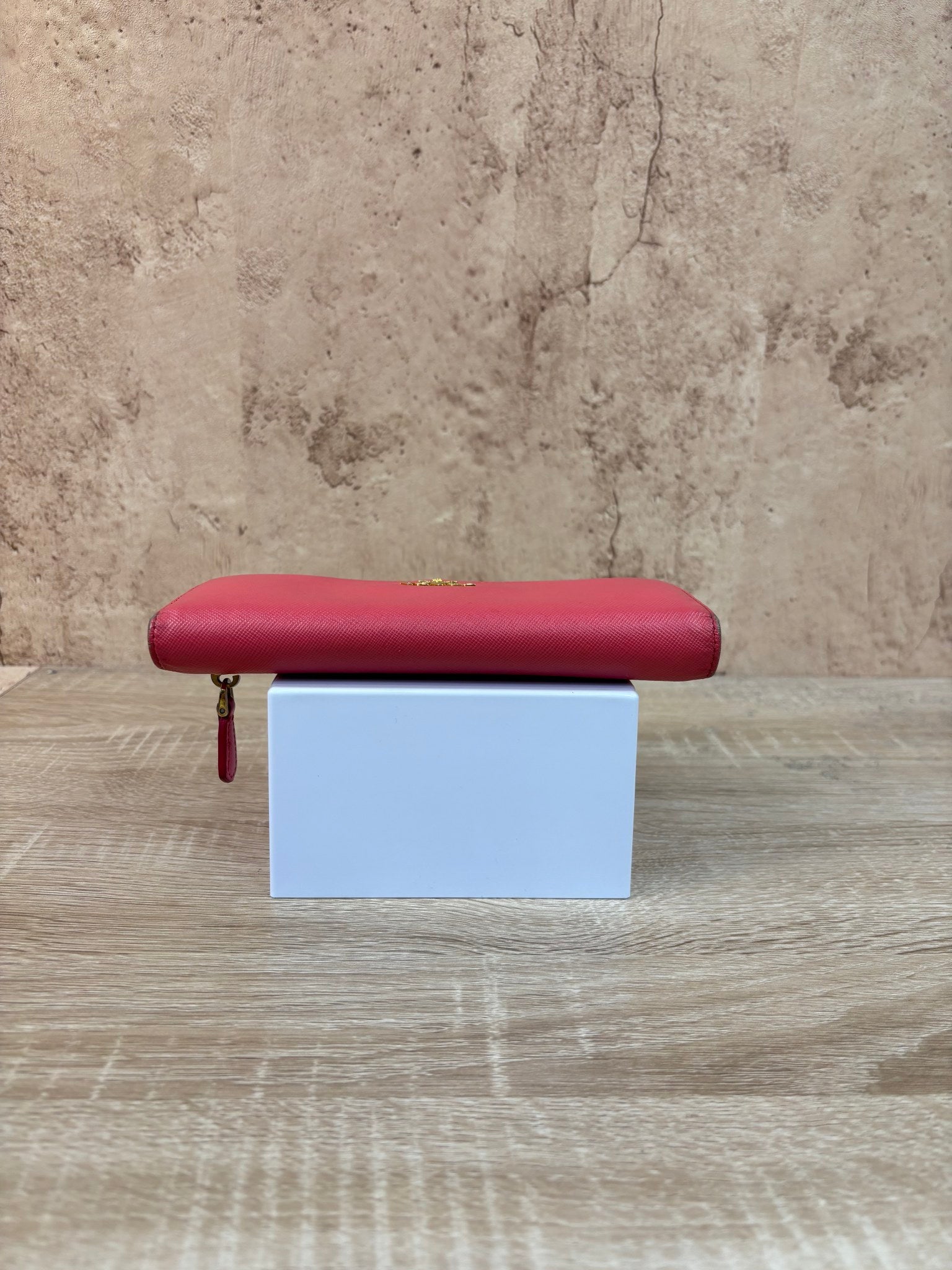 https://res.cloudinary.com/dyql5hig8/image/upload/v1759415386/u2cxxyskvdrxzibd3vuo.jpg
