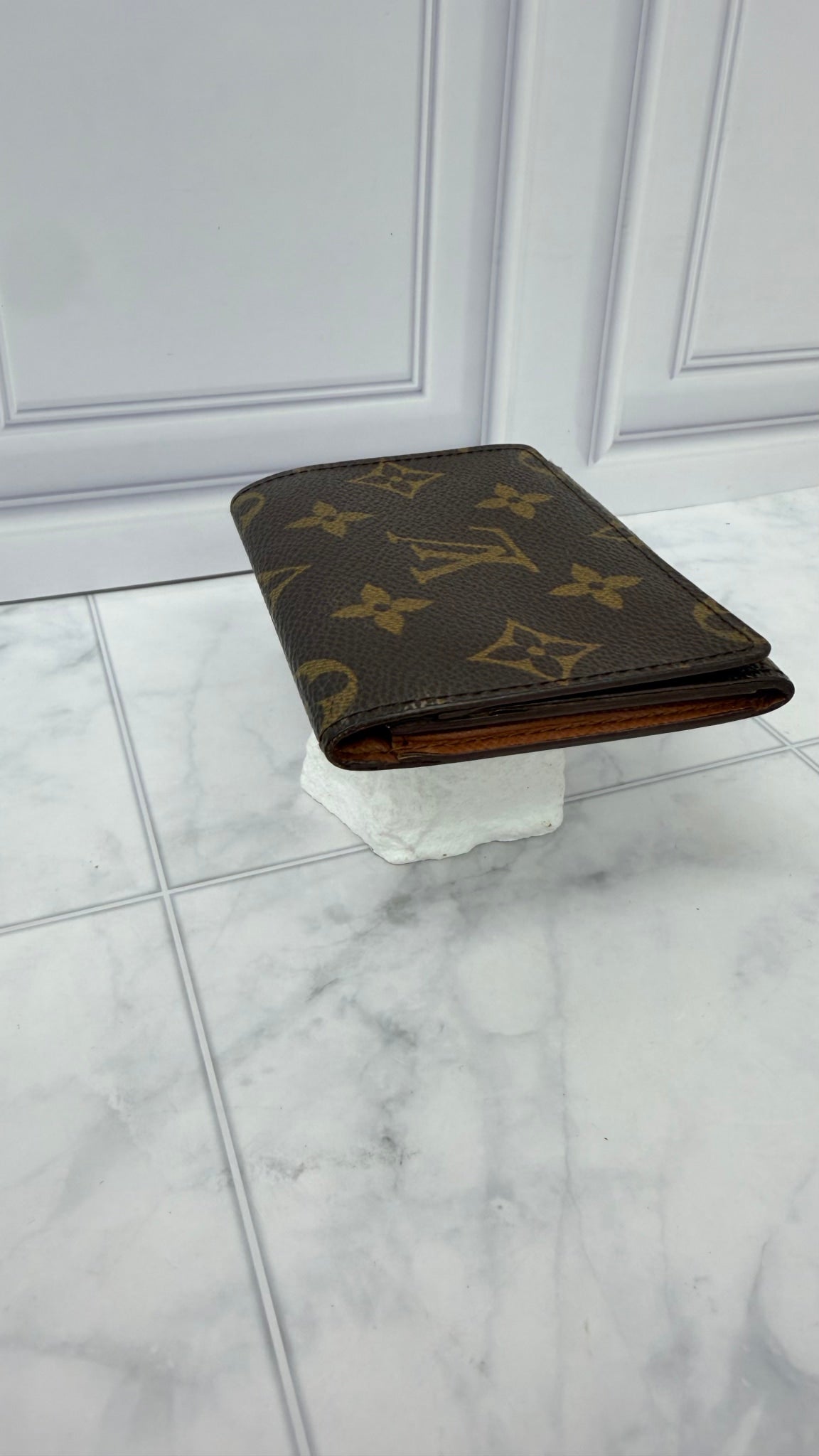 Louis Vuitton Monogram Envelope Card Holder 