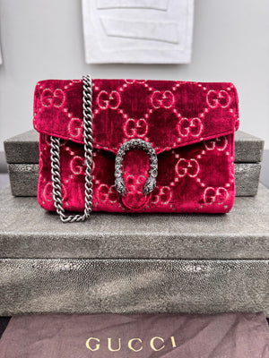 Gucci Red Velvet Dionysus Super Mini Wallet On A Chain