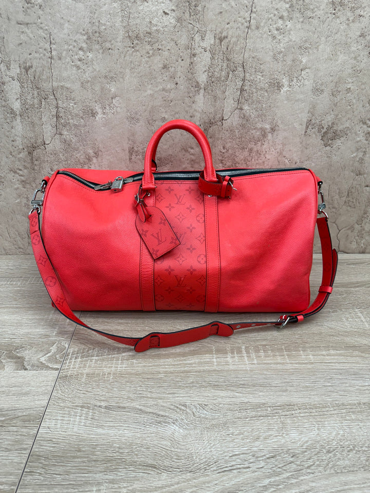 Louis Vuitton Fire Red Taigarama Keepall Bandouliere 50 