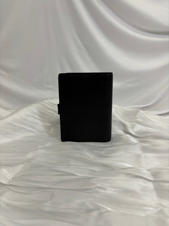 https://res.cloudinary.com/dyql5hig8/image/upload/v1759768898/udlqzcdetj6mfaevqpb9.jpg