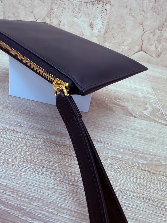 BRAND NEW- Burberry Black Leather Wallet Clutch 