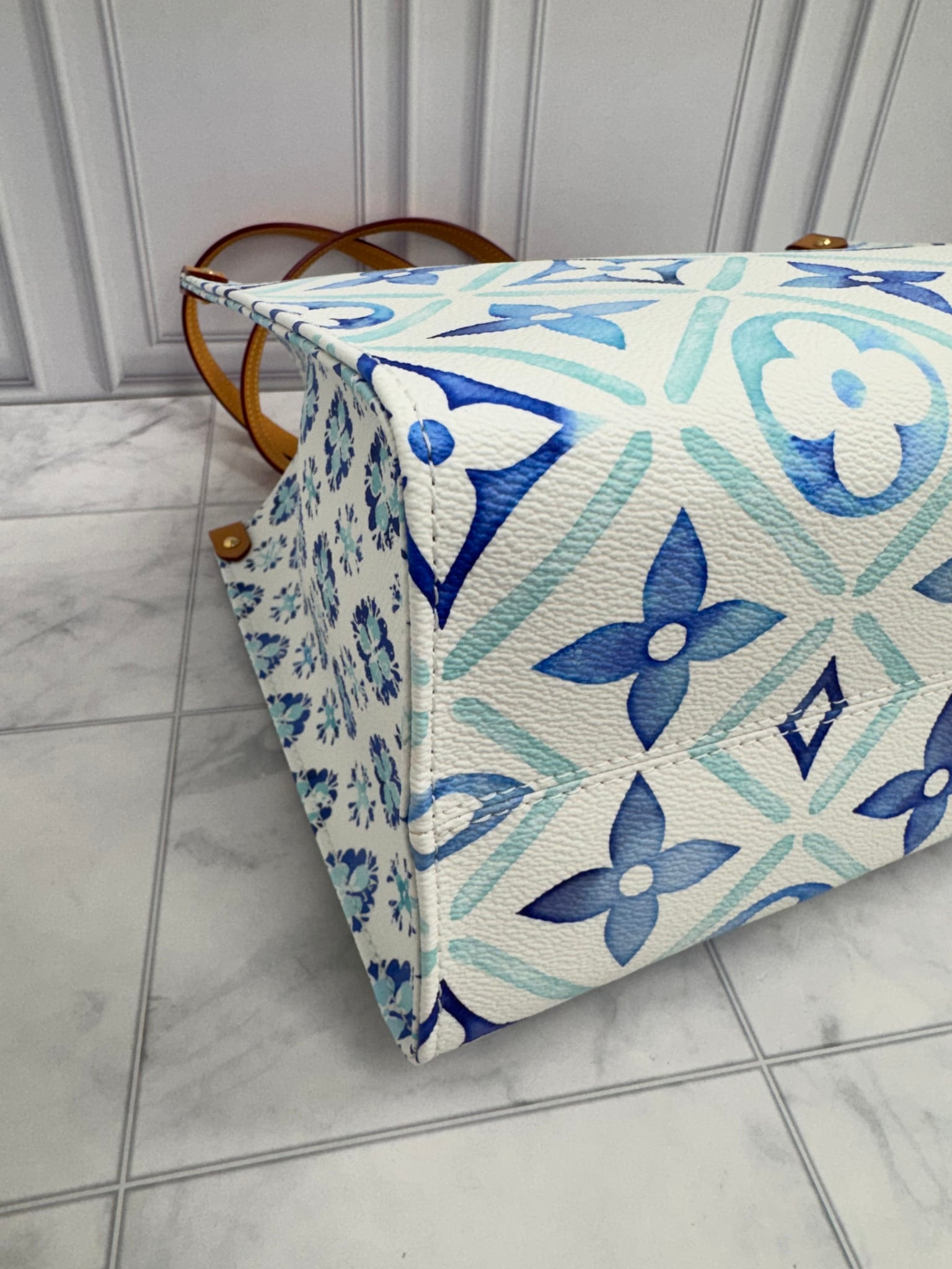 BRAND NEW - Louis Vuitton Lagoon Blue Monogram Tiles By The Pool On The Go Tote Bag MM 