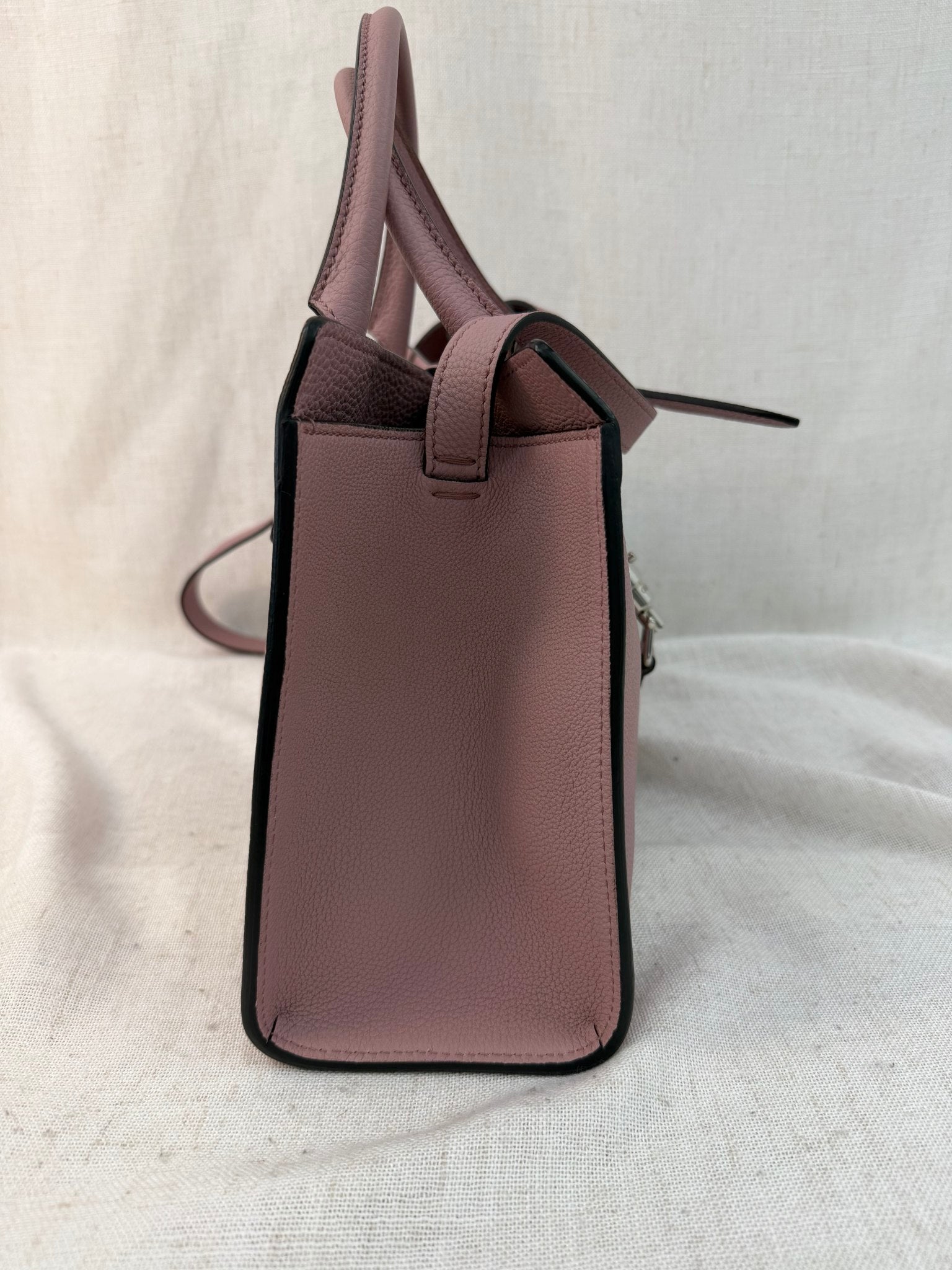 LIKE NEW- Gucci Light Pink Jackie 1961 Medium Handbag