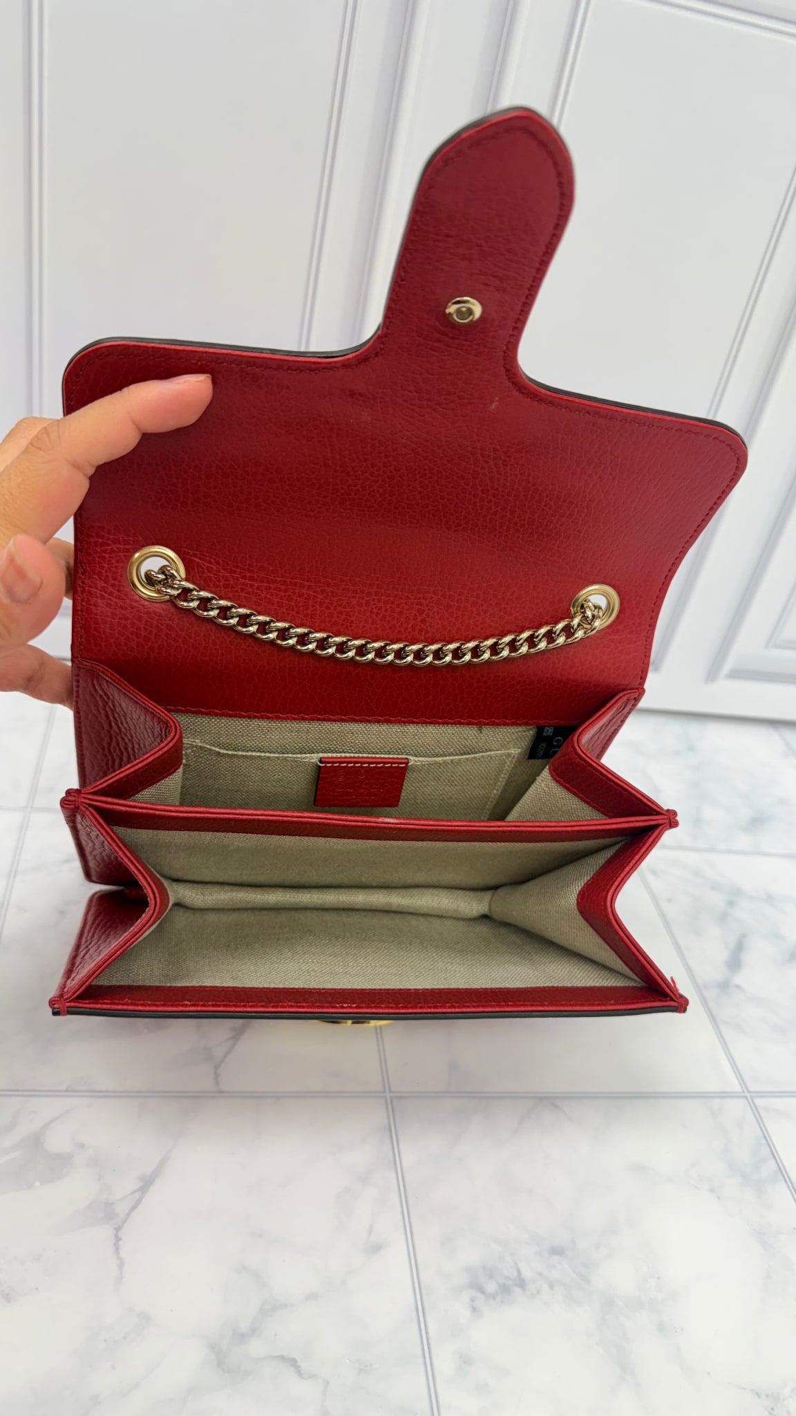 Gucci Red Grained Leather Interlocking G Small Crossbody Bag