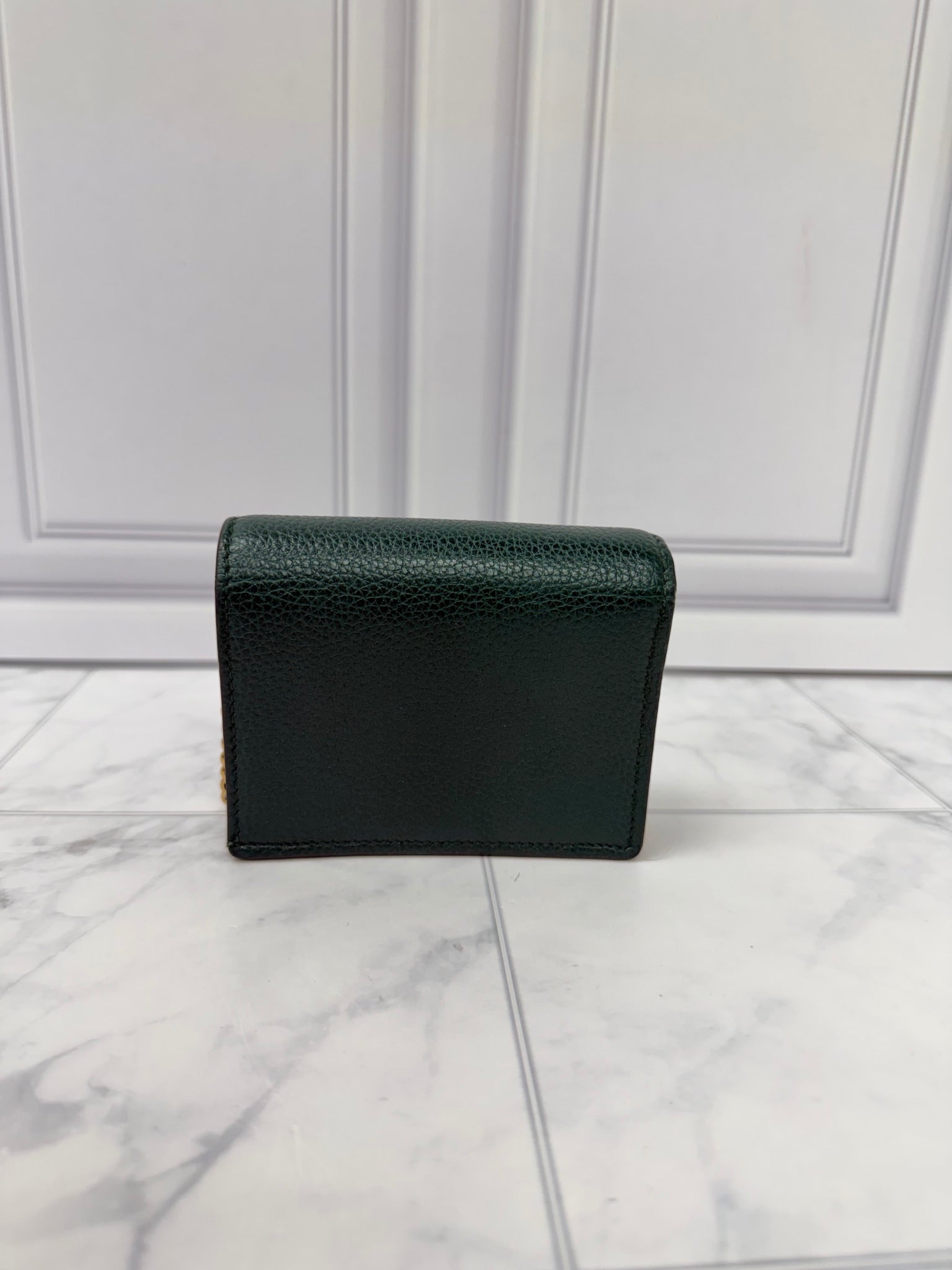 Gucci Green Grained Leather Zumi Wallet On A Chain 