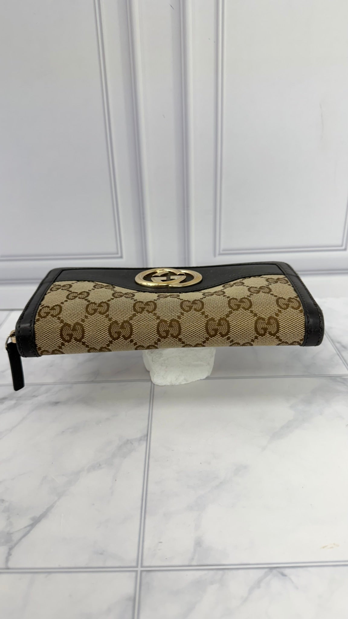Gucci Brown GG Canvas Interlocking G Zippy Wallet 
