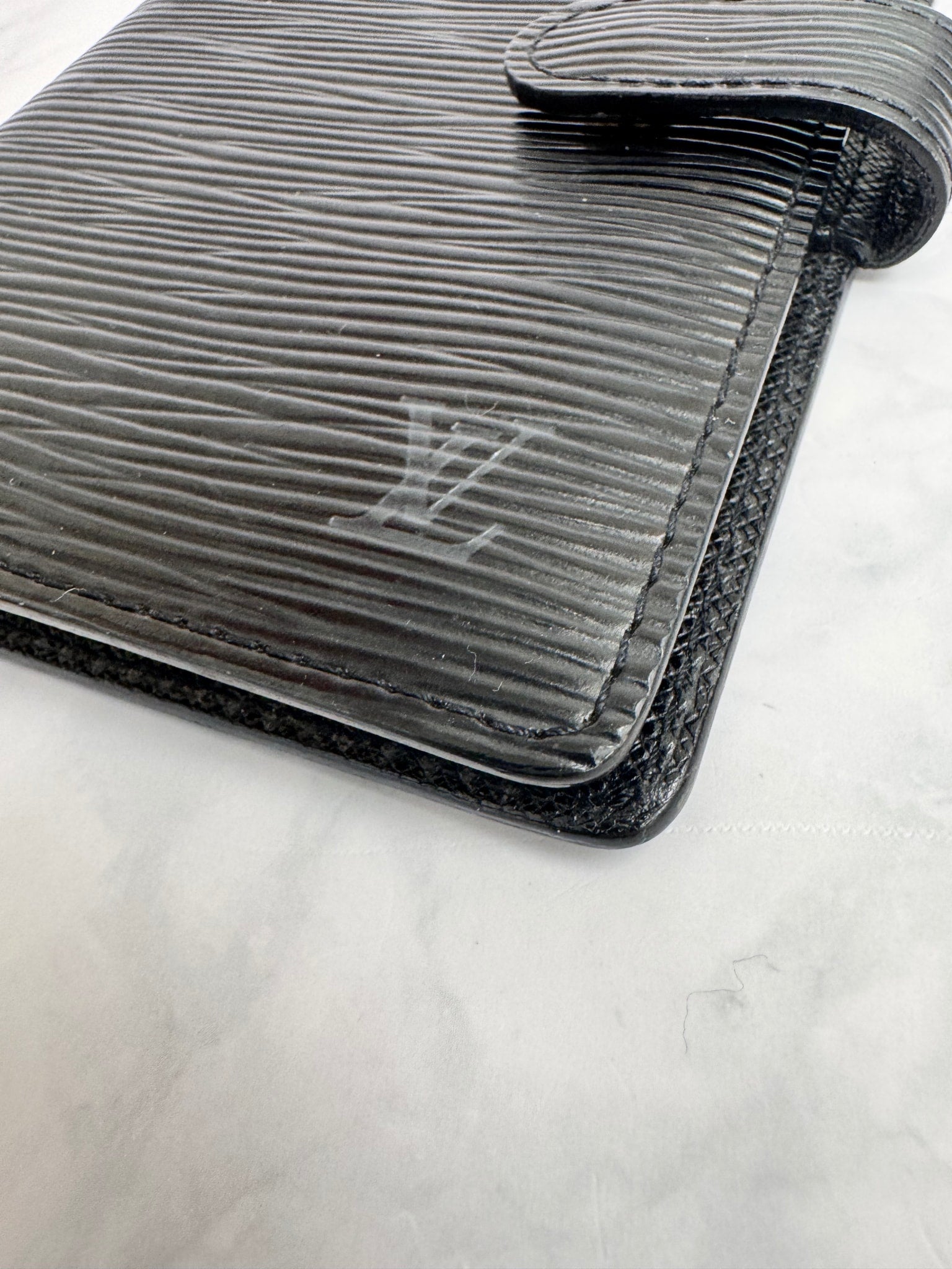 Louis Vuitton Black Epi Leather Agenda PM