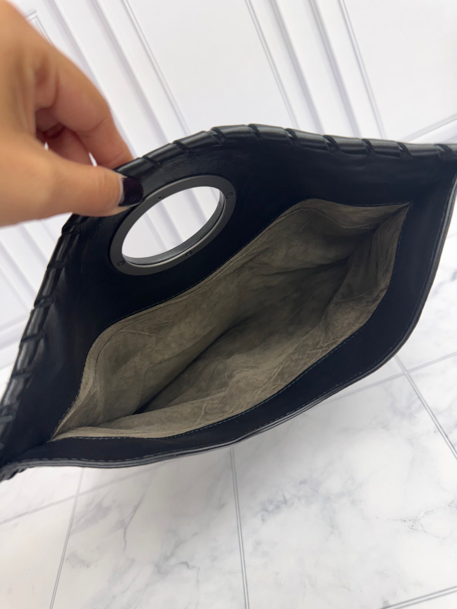 Bottega Veneta Black Intrecciato Leather Turn Lock Clutch Bag