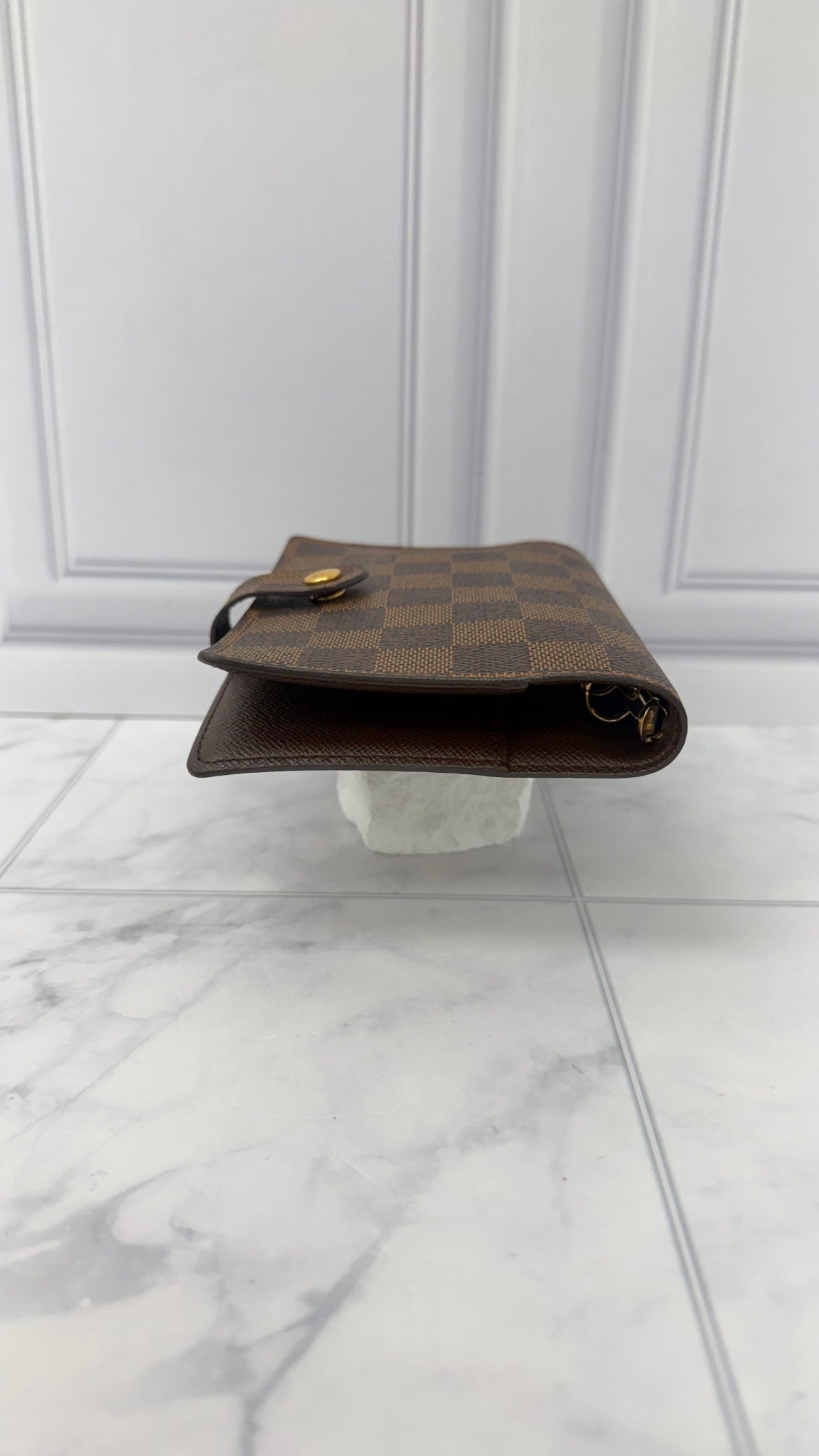 LIKE NEW - Louis Vuitton Damier Ebene Passport Agenda PM