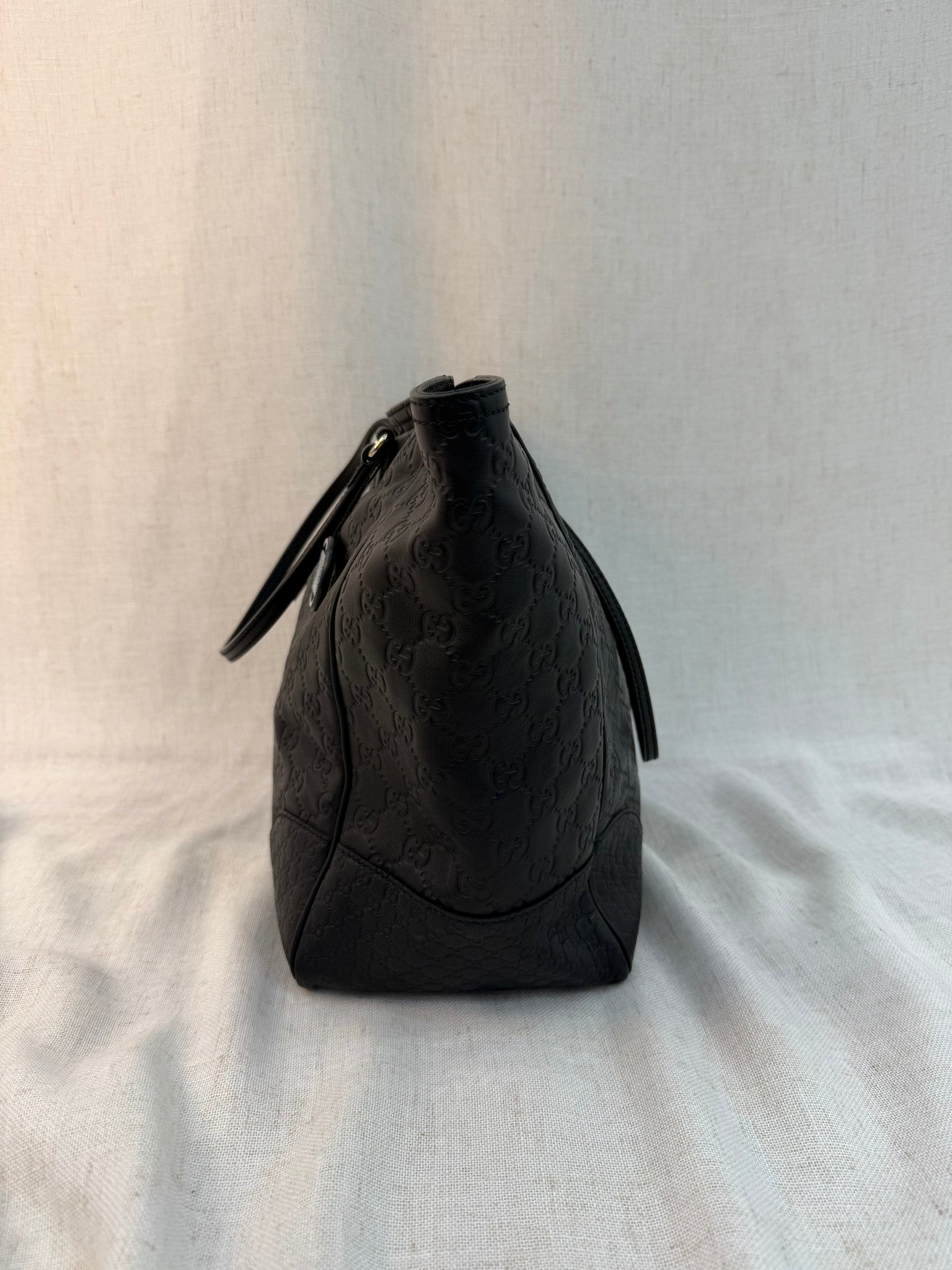 Gucci Black Leather GG Embossed Bree Tote Bag