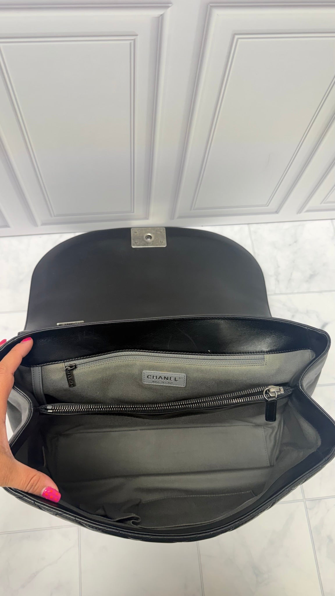 Chanel Black Quilted Lambskin Large Antik Boy Flap Bag 
