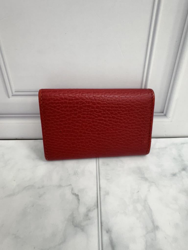 Gucci Red Grained Leather 6 Key Case
