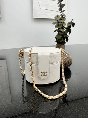 Chanel White Quilted Lambskin Leather Round Mini Vanity Case