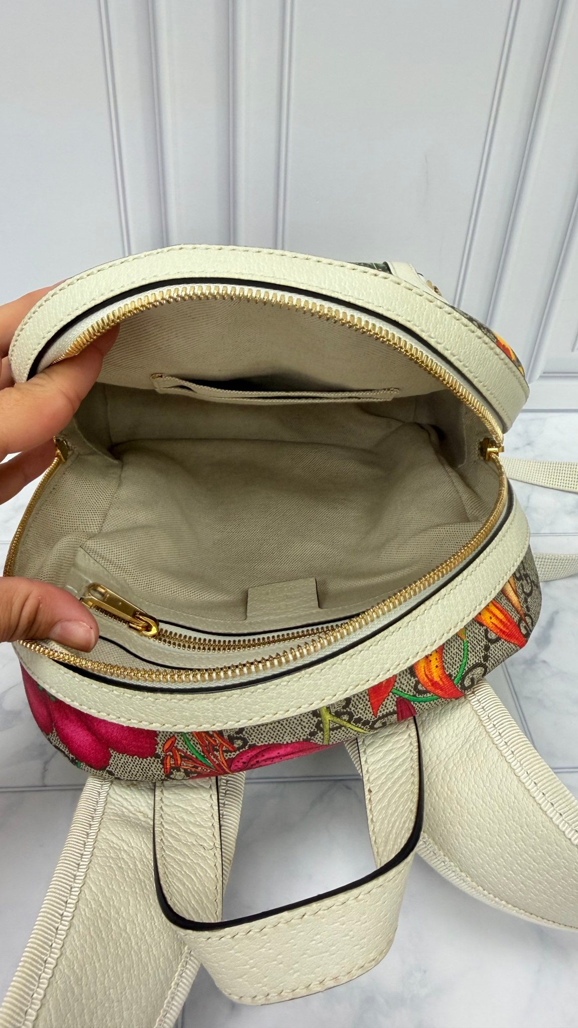 Gucci White GG Supreme Floral Mini Backpack