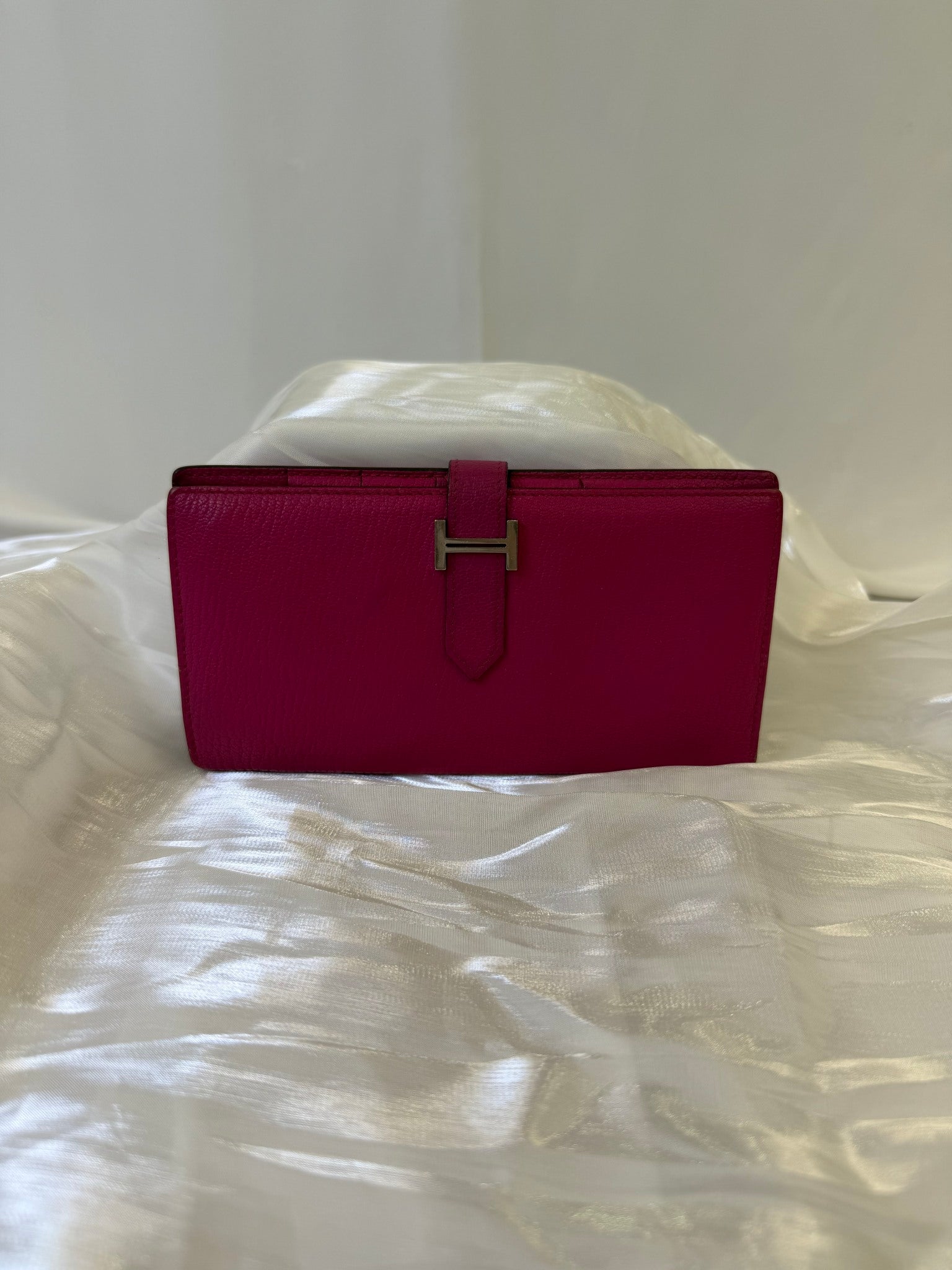 Hermes Pink Leather Bearn Wallet