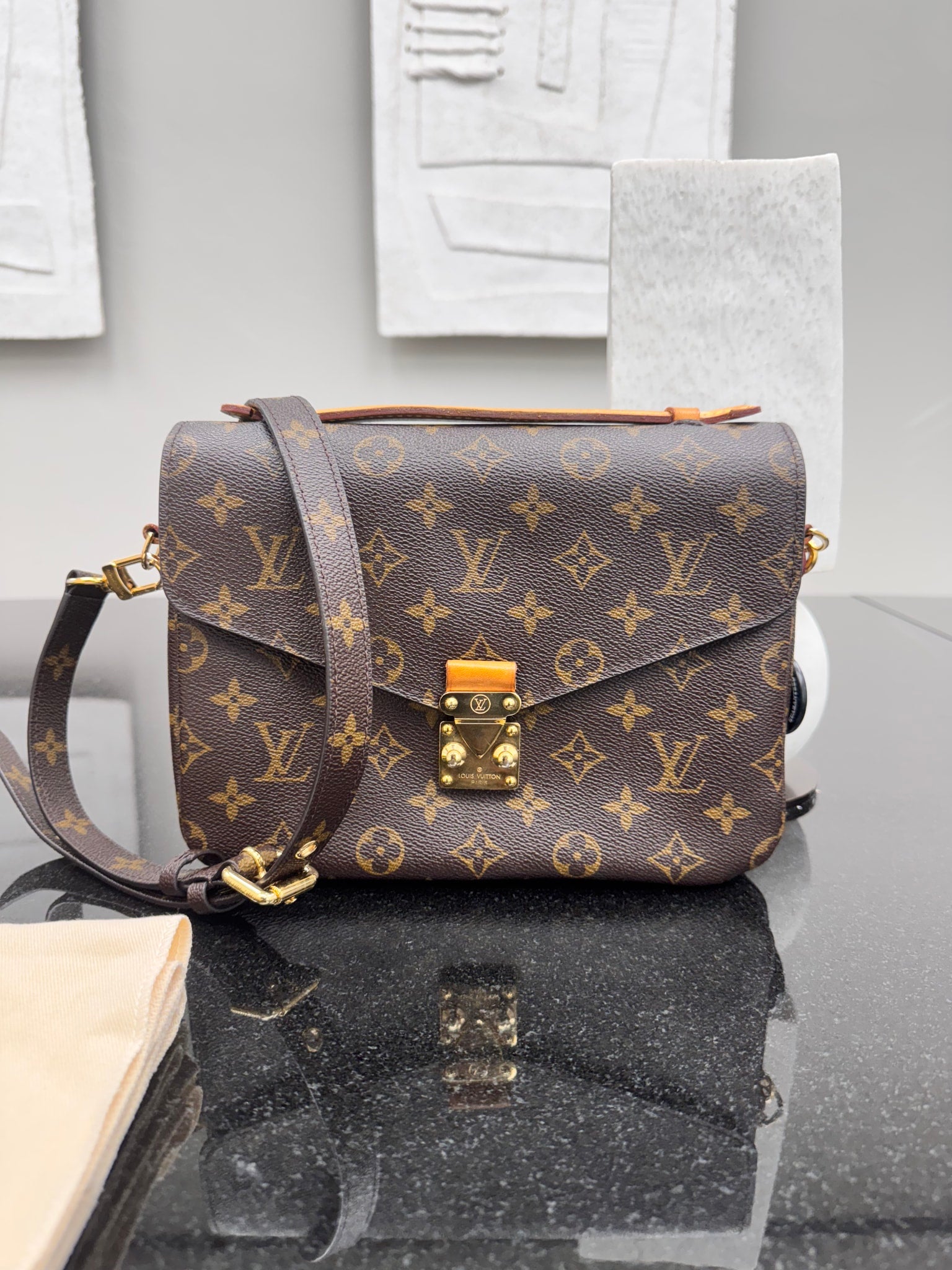Louis Vuitton Monogram Pochette Metis Crossbody