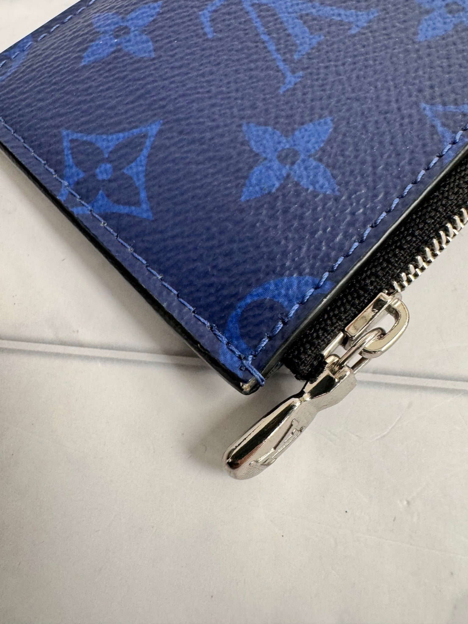 Louis Vuitton Blue Taiga Monogram Leather Card & Coin Case Wallet
