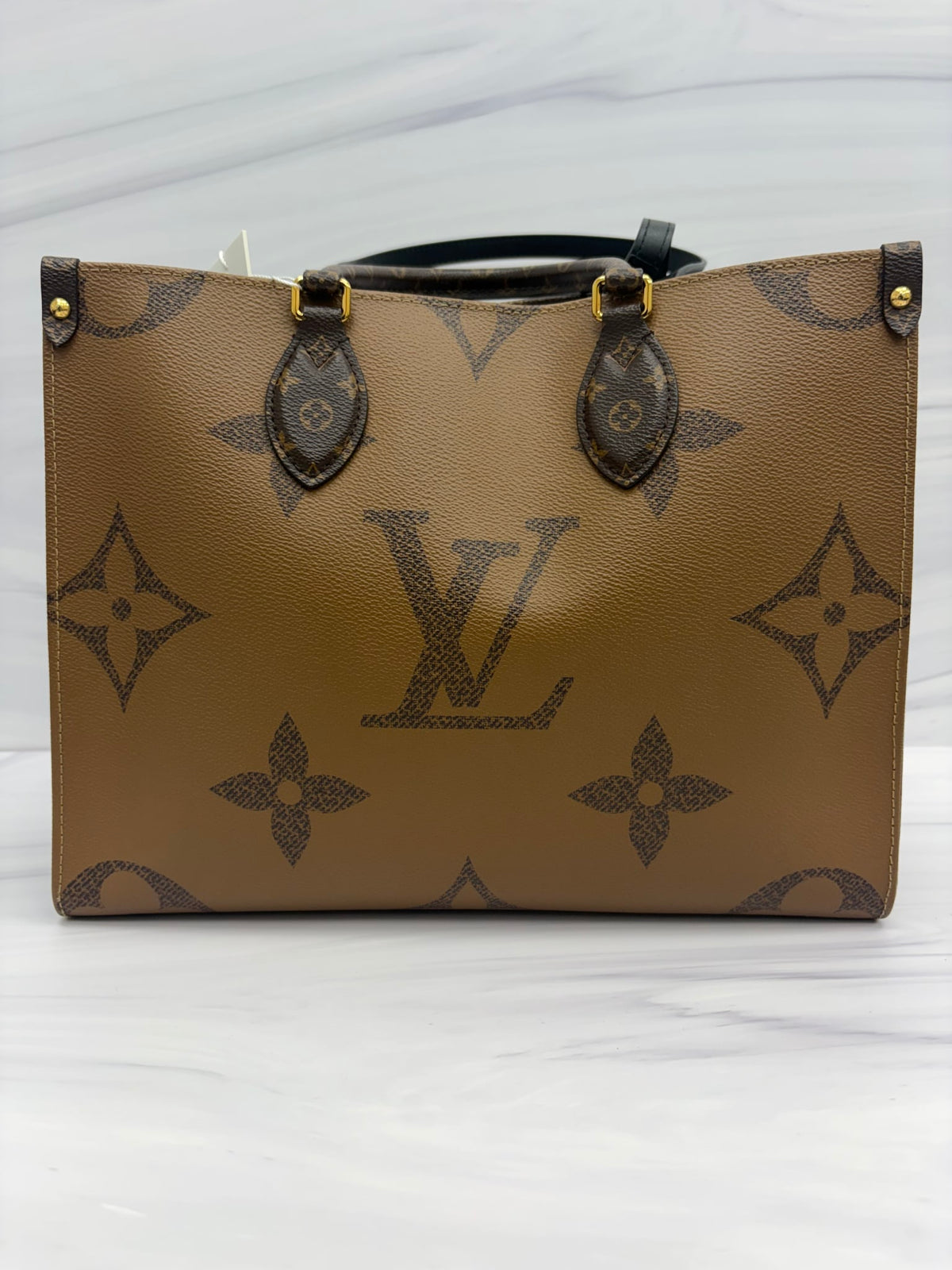 Louis Vuitton Monogram Reverse On the Go MM Tote Bag