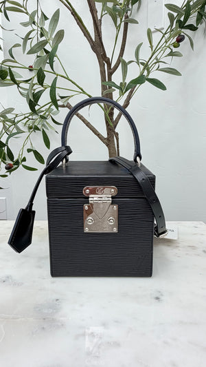 Louis Vuitton Epi Box bag