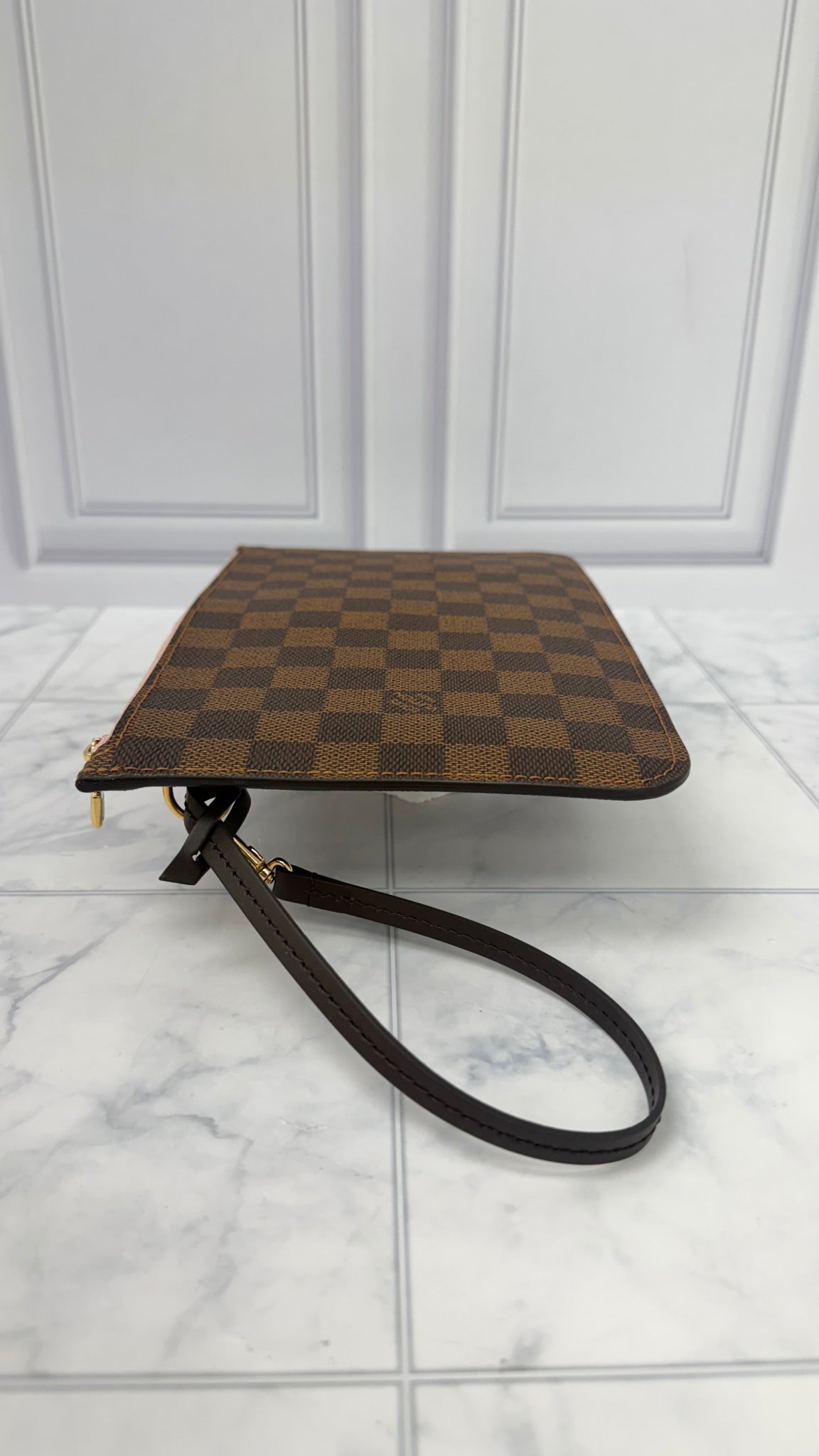 BRAND NEW - Louis Vuitton Damier Ebene Wristlet Pouch 