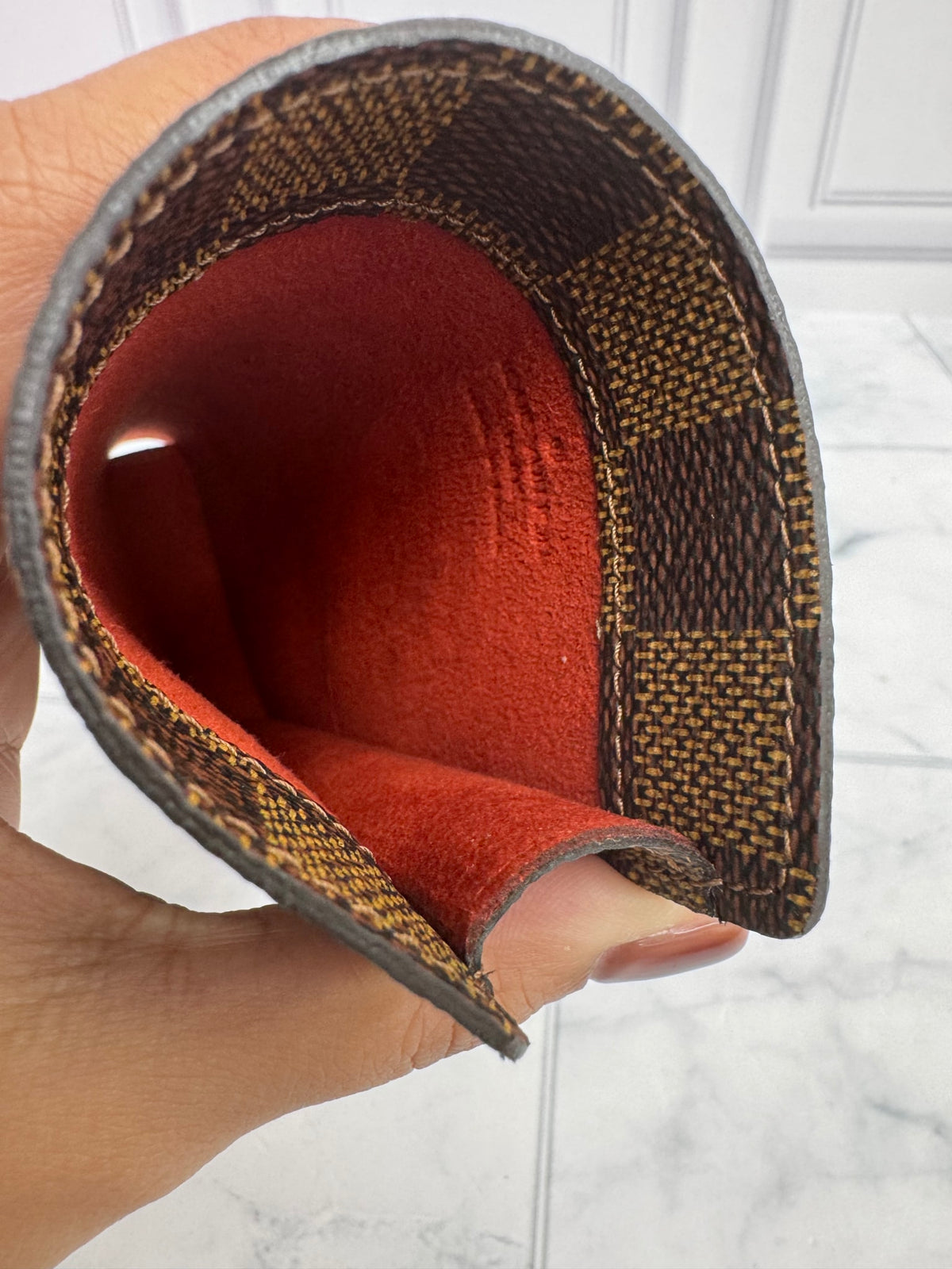 LIKE NEW - Louis Vuitton Damier Ebene Glasses Case
