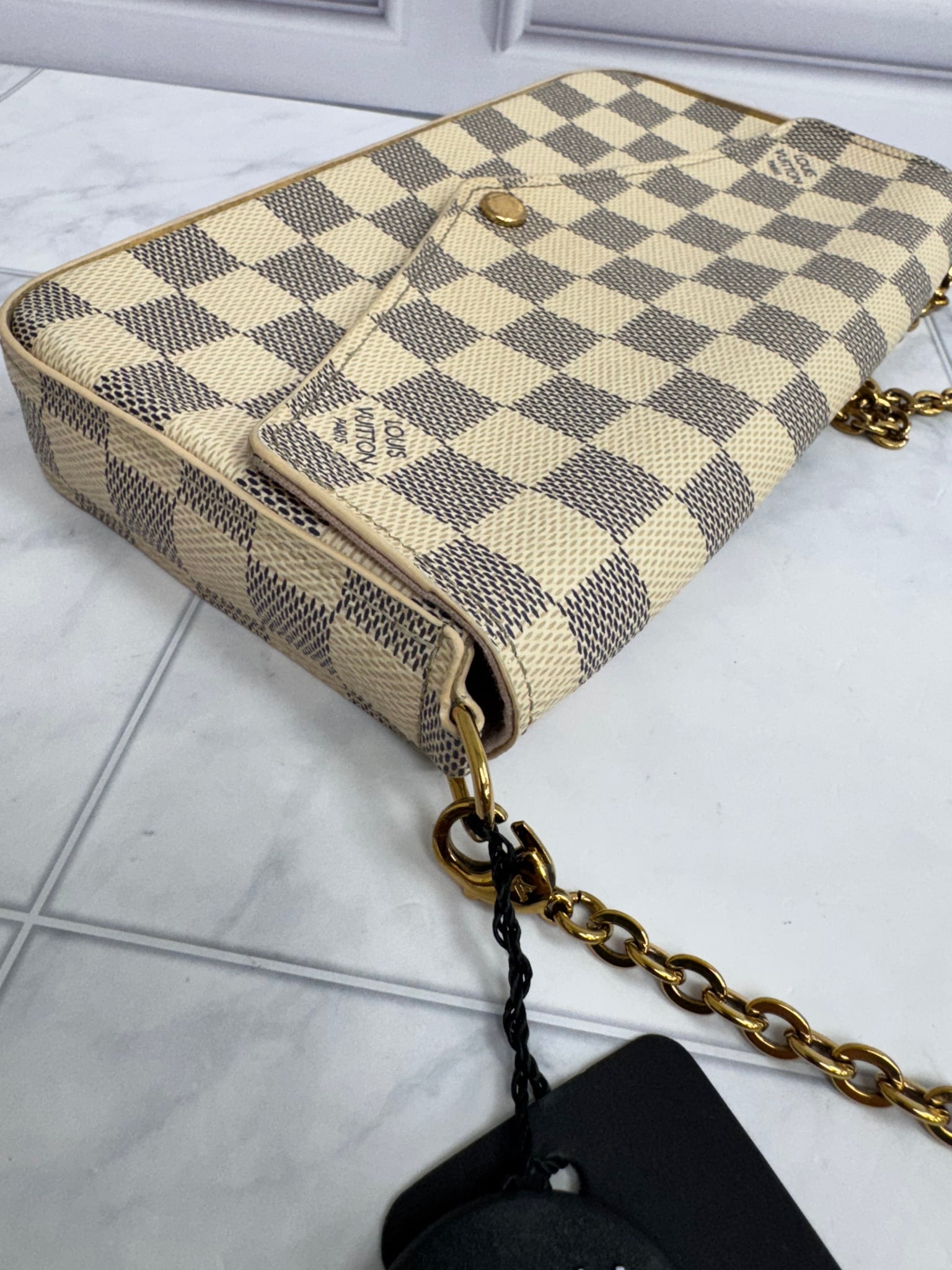 Louis Vuitton Damier Azur Felicie Pochette