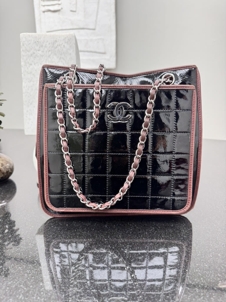Chanel Black Patent Leather And Burgundy Chocolate Bar Medium Tote Bag