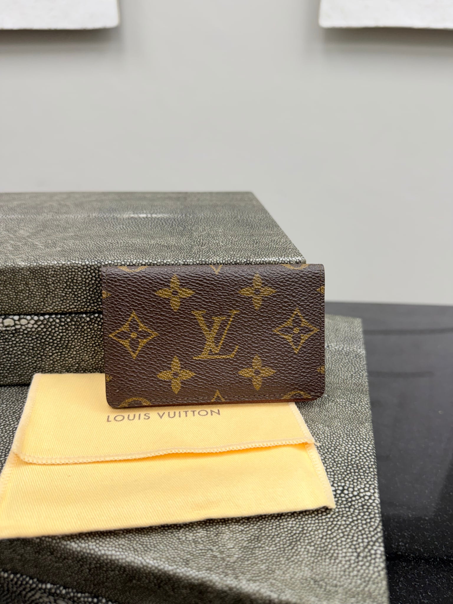 Louis Vuitton Monogram Card Case 