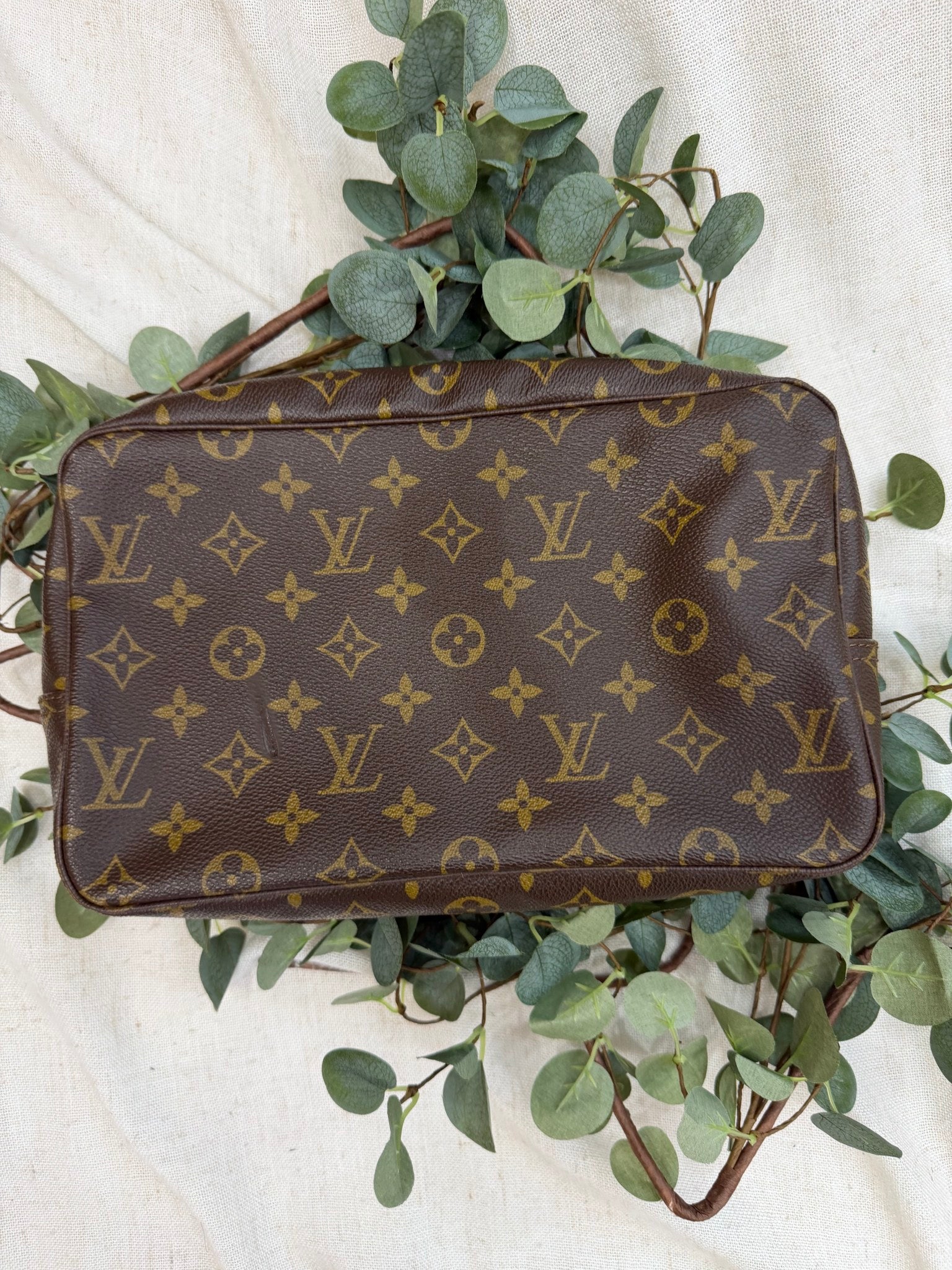 Louis Vuitton Monogram Trousse Toilette 28 Travel Pouch 