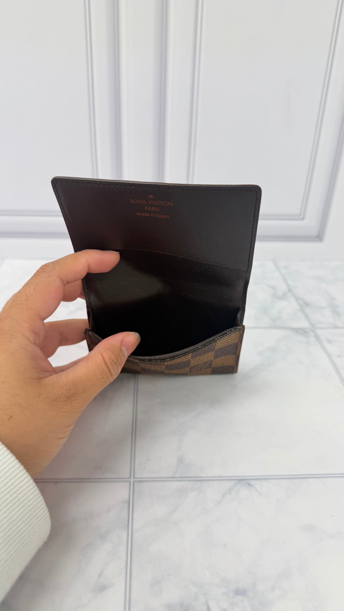 Louis Vuitton Damier Ebene Card Holder 