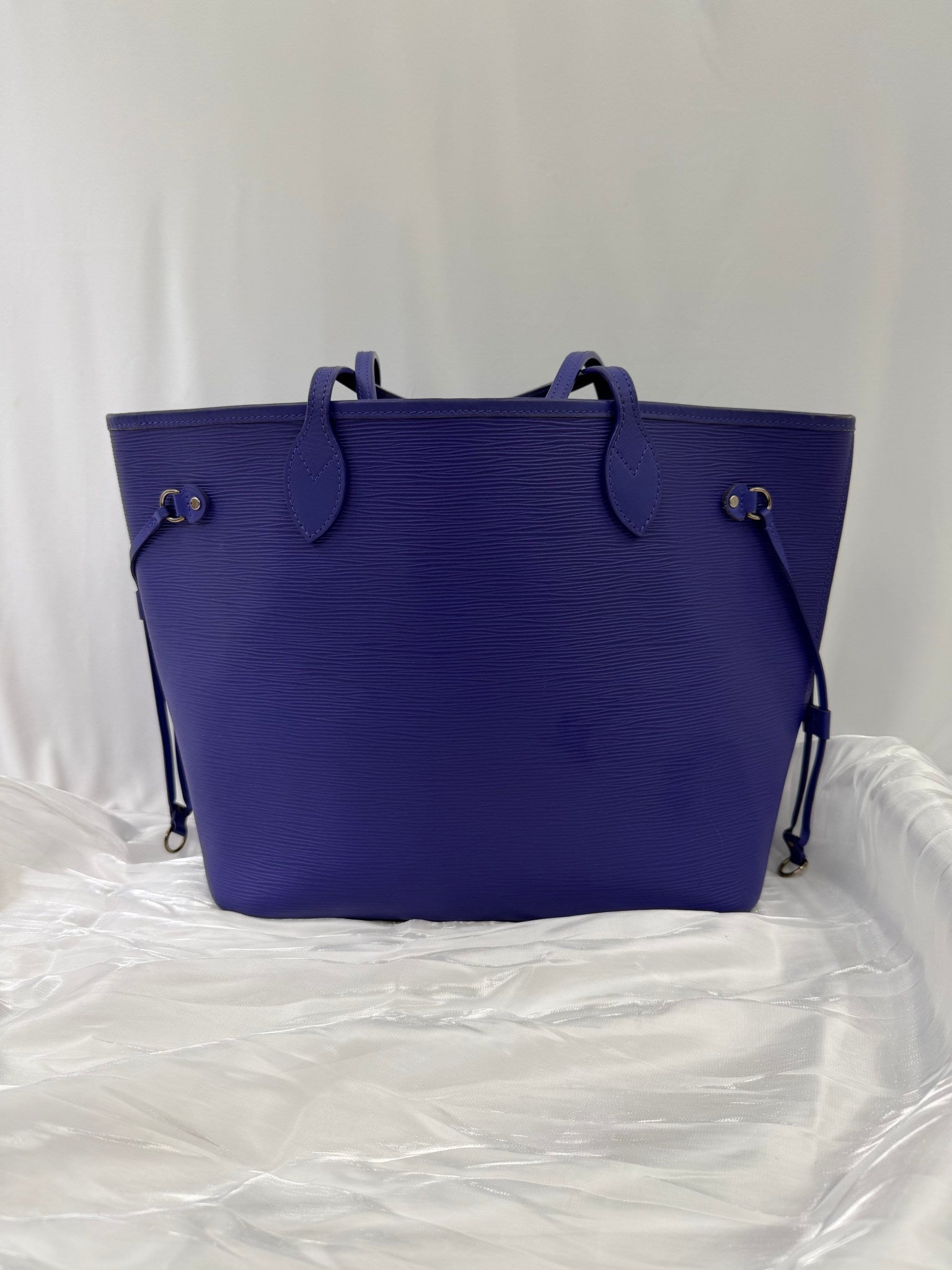 Louis Vuitton Royal Blue Epi Leather  Neverfull MM With Pouch